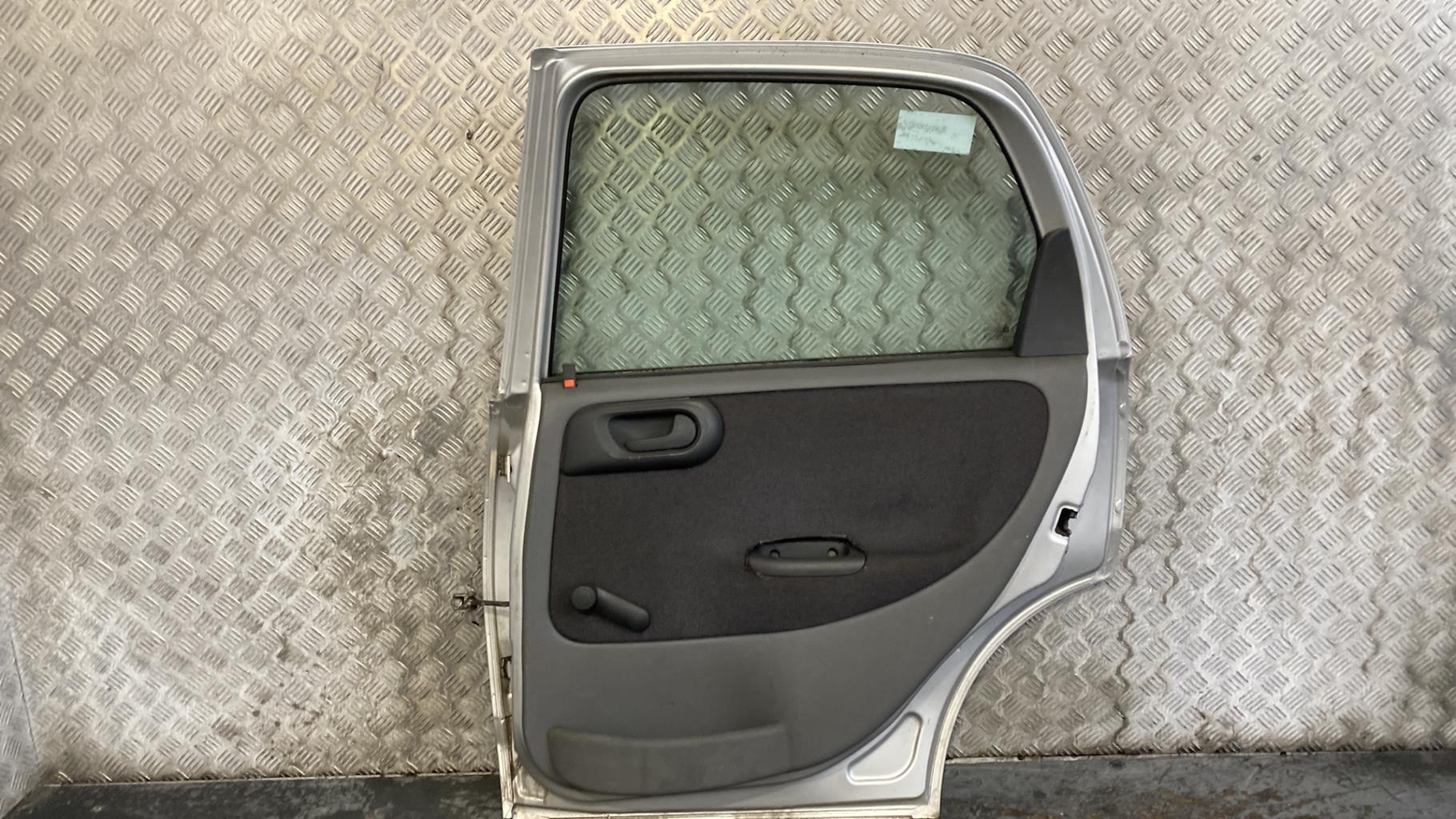Portiera posteriore destra OPEL CORSA C PHASE 1 Gasolina - 1