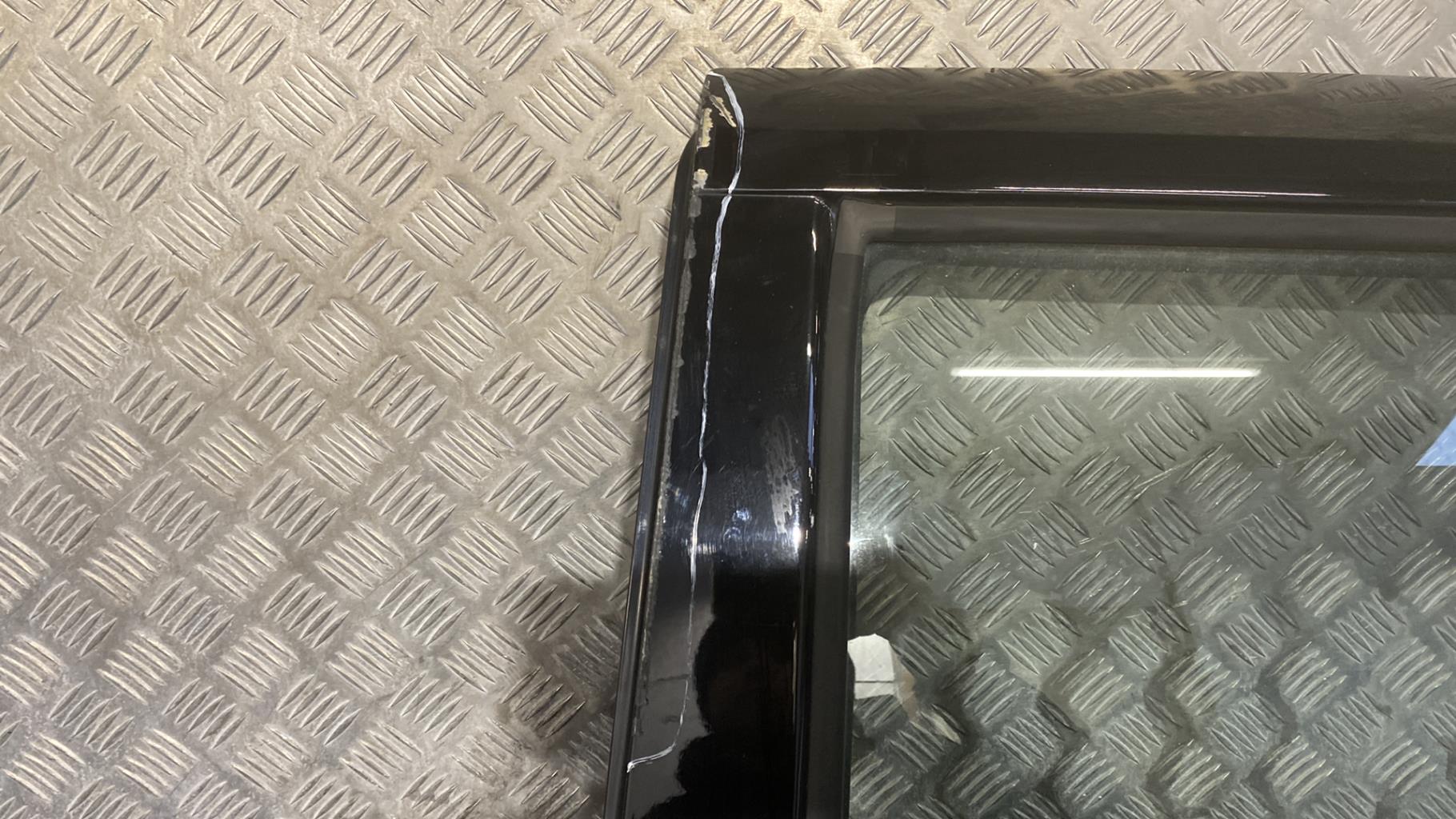 Portiera posteriore sinistra SUZUKI SWIFT 3 Gasolina - 1