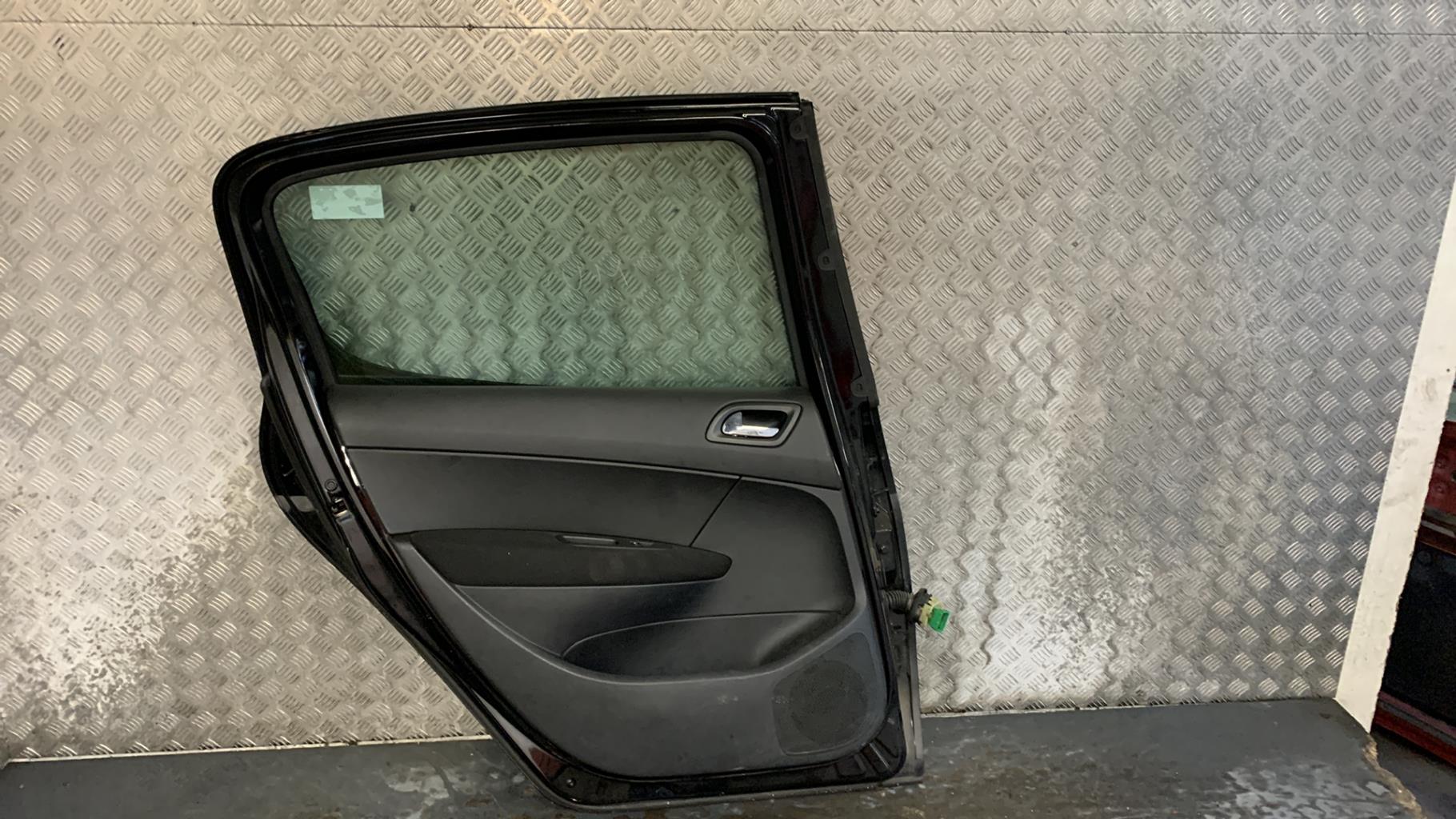 Portiera posteriore sinistra PEUGEOT 308 1 PHASE 1 Gasolina - 1