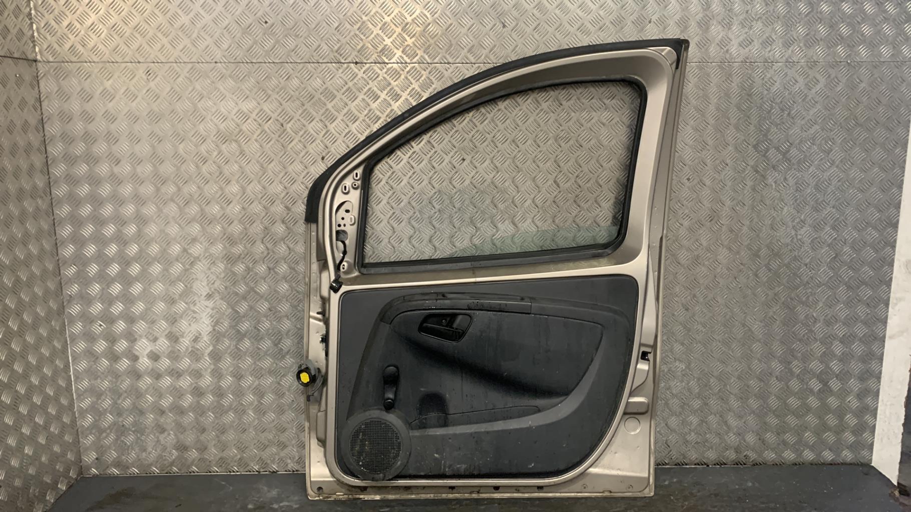 Porte avant droit CITROEN NEMO  - 1