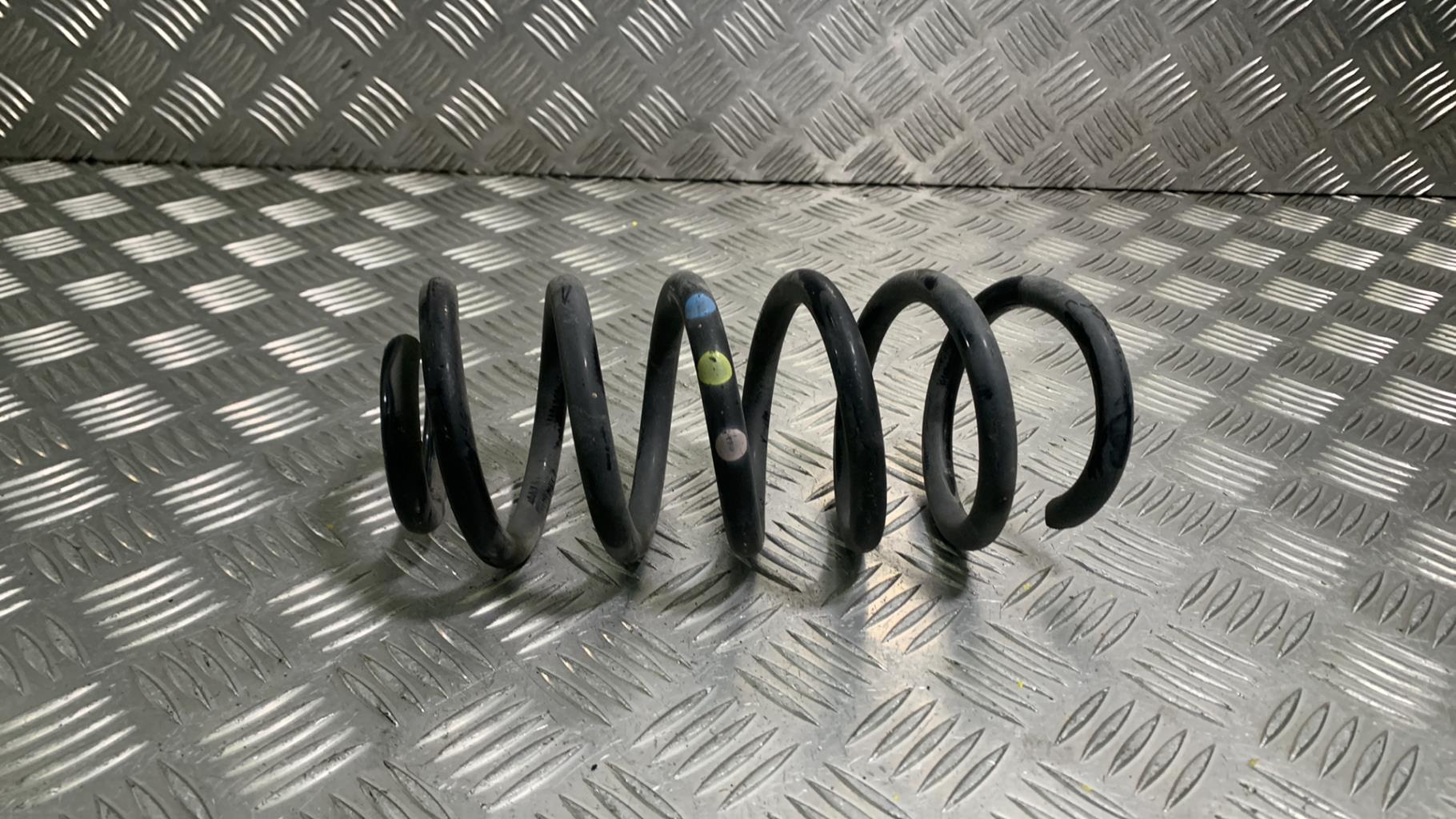 Molla sospensione posteriore sinistra RENAULT CLIO 4 PHASE 2 Diésel - 1