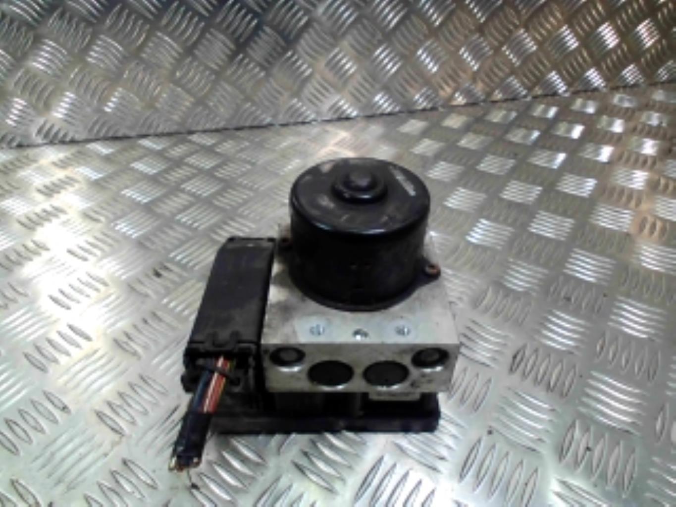 Bloc ABS (freins anti-blocage) FORD FOCUS 1 Diesel - 1