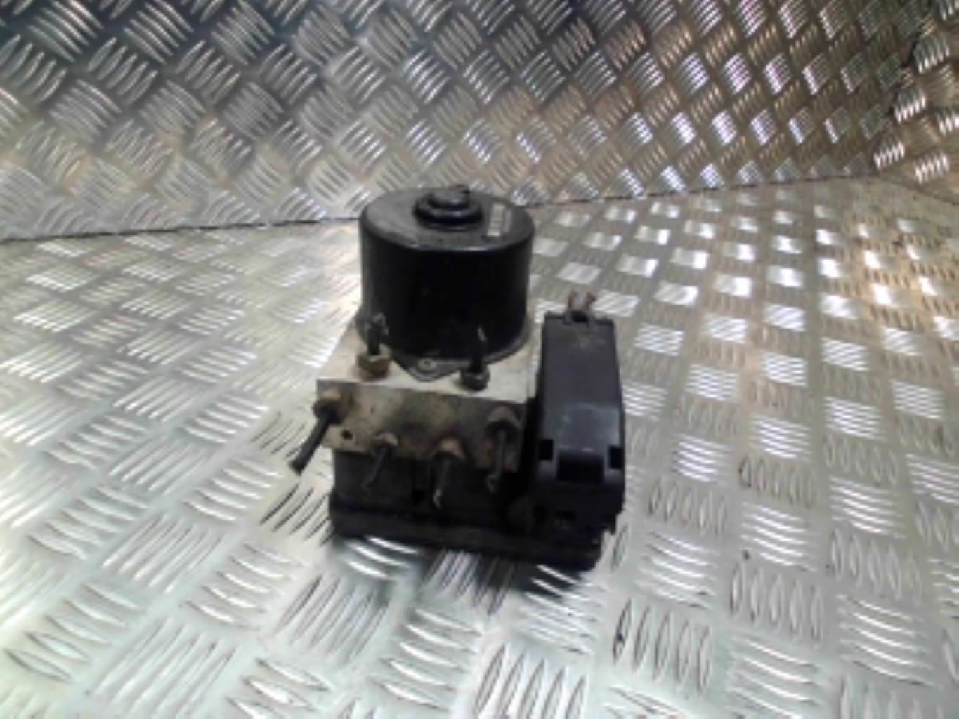 Blocco ABS (antibloccaggio freni) FORD FIESTA 5 PHASE 1 Diésel - 1