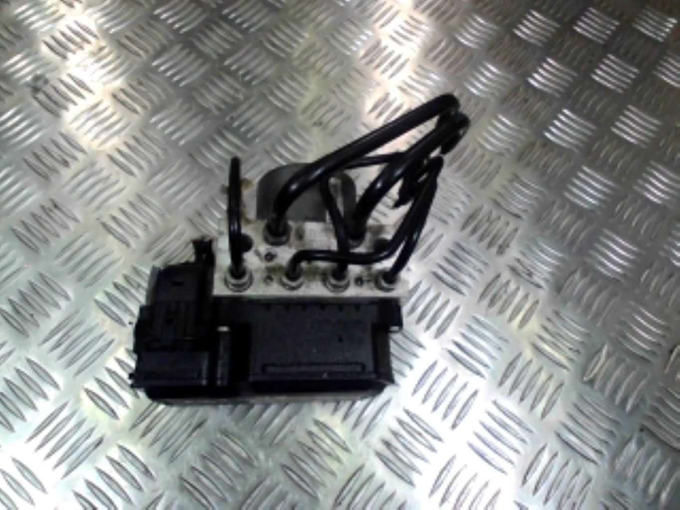 Blocco ABS (antibloccaggio freni) FORD MONDEO 3 PHASE 2 BREAK Diésel - 1