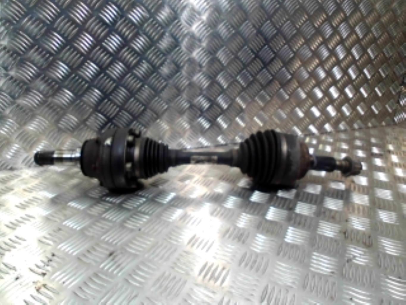 Giunto cardanico albero di trasmissione destro VOLKSWAGEN TOUAREG 1 PHASE 1 Diésel - 1