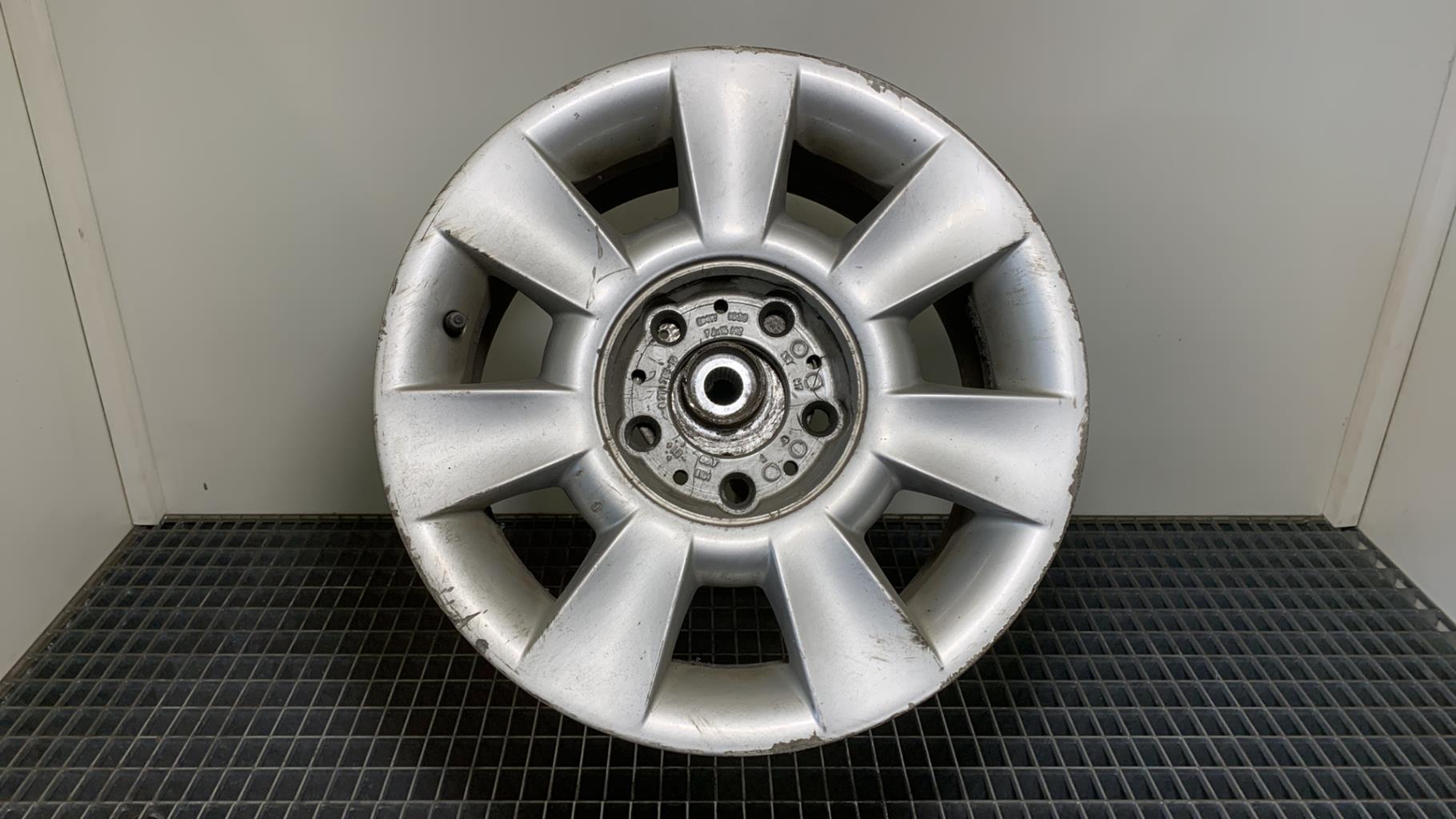Jante BMW SERIE 5 E39  - 1