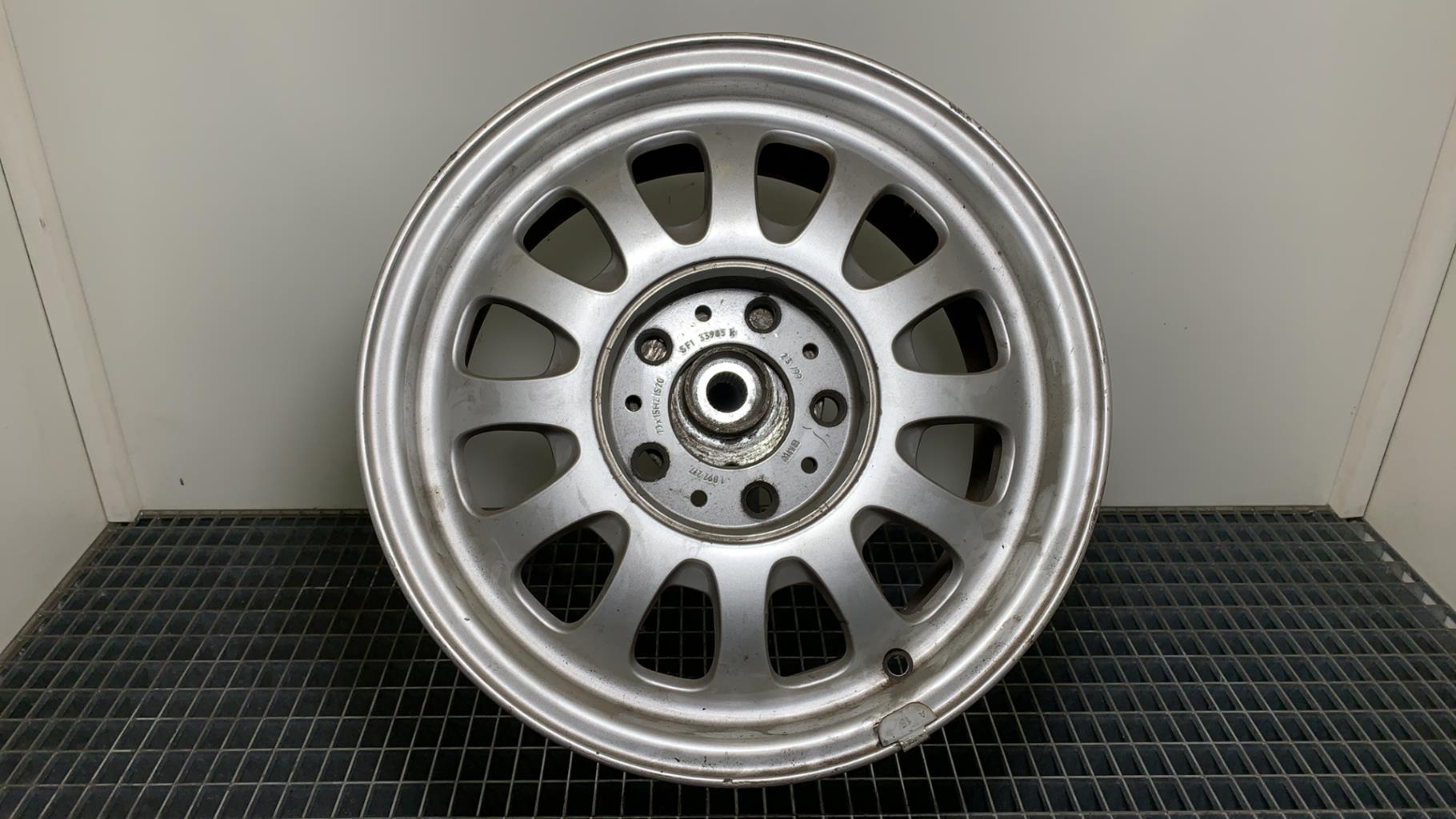 Jante BMW SERIE 5 E39  - 1