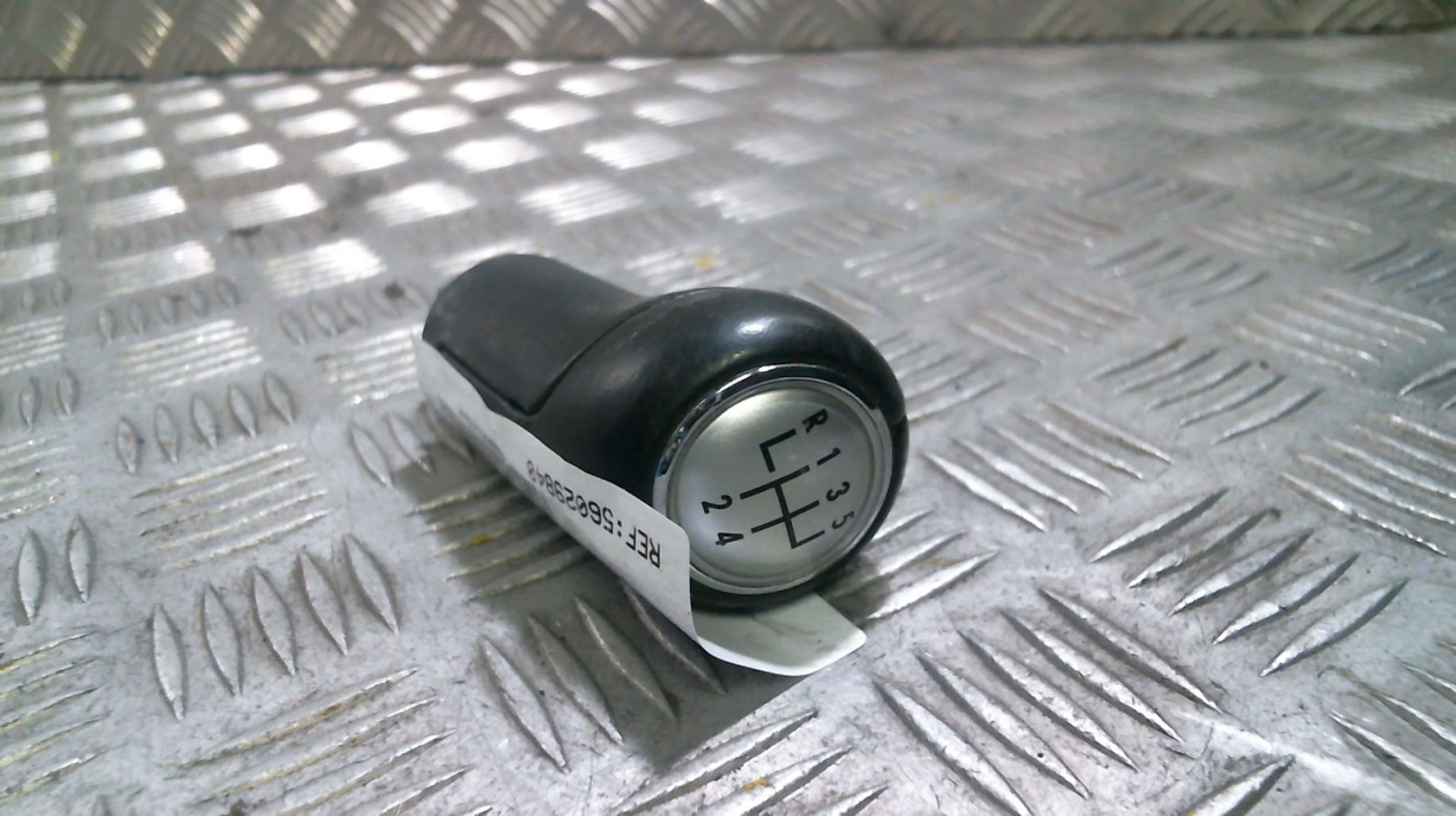 Pomello del cambio VOLKSWAGEN POLO 4 PHASE 2 Gasolina - 1