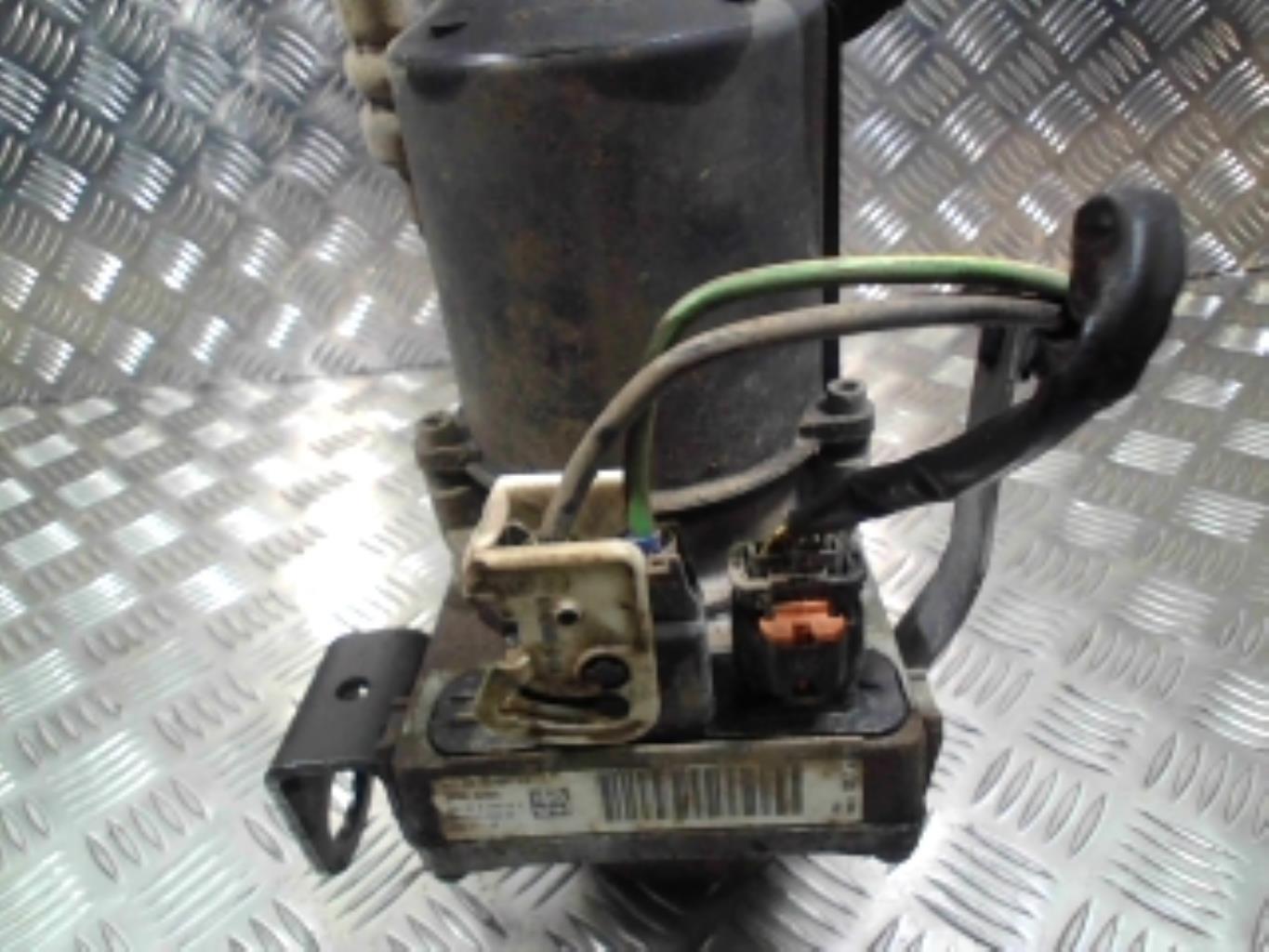 Pompe de direction PEUGEOT PARTNER 2 PHASE 2 Diesel - 1