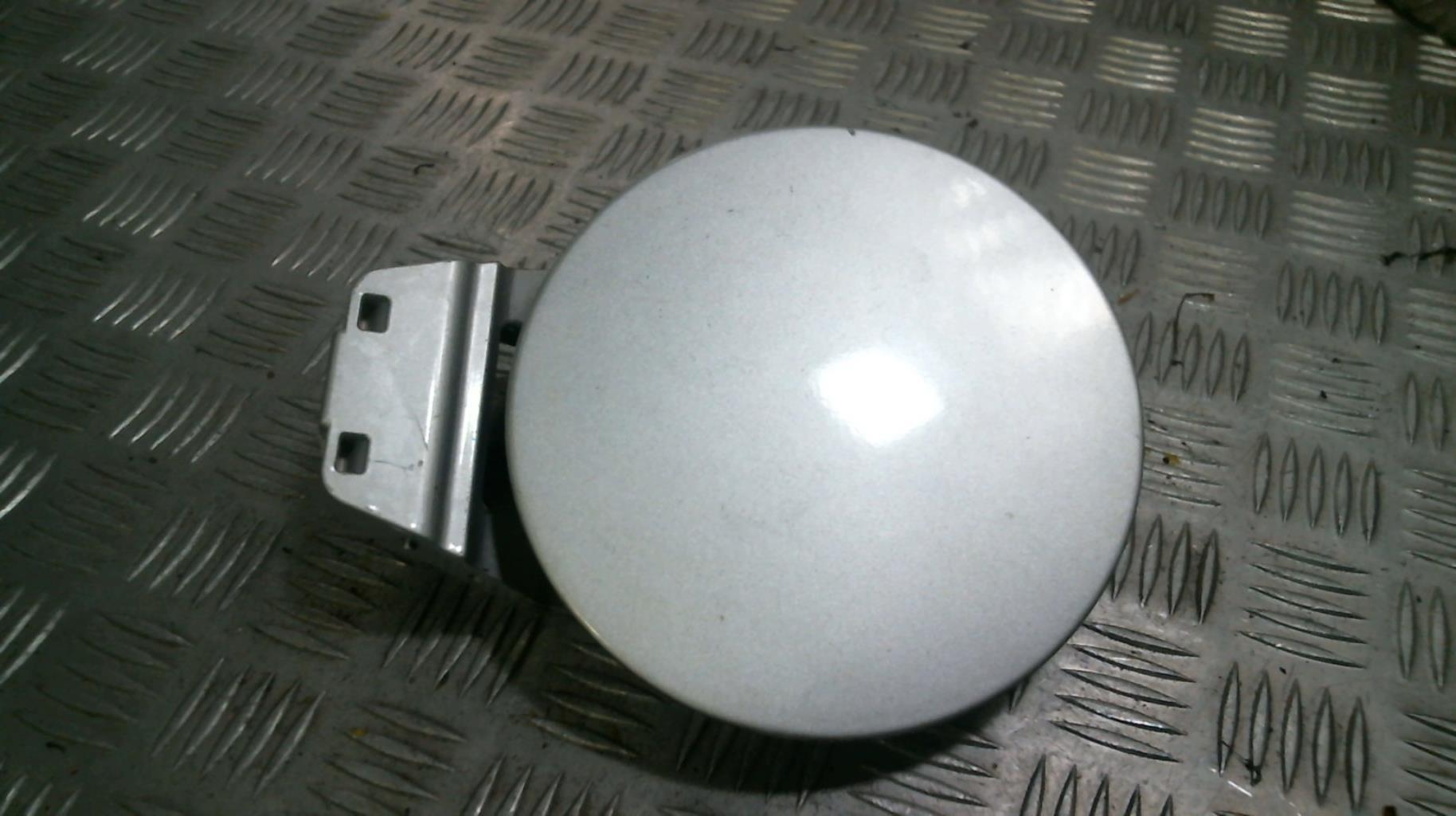 Sportello carburante KIA CARENS 3 Diésel - 1
