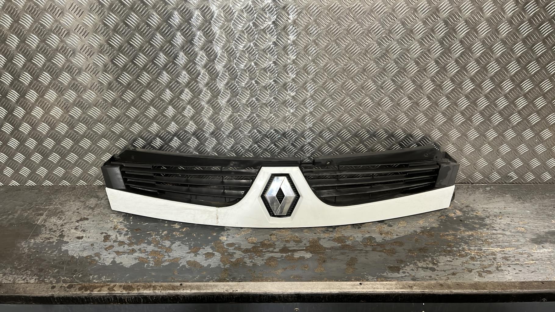Calandre RENAULT MASTER 2 PHASE 3  - 1
