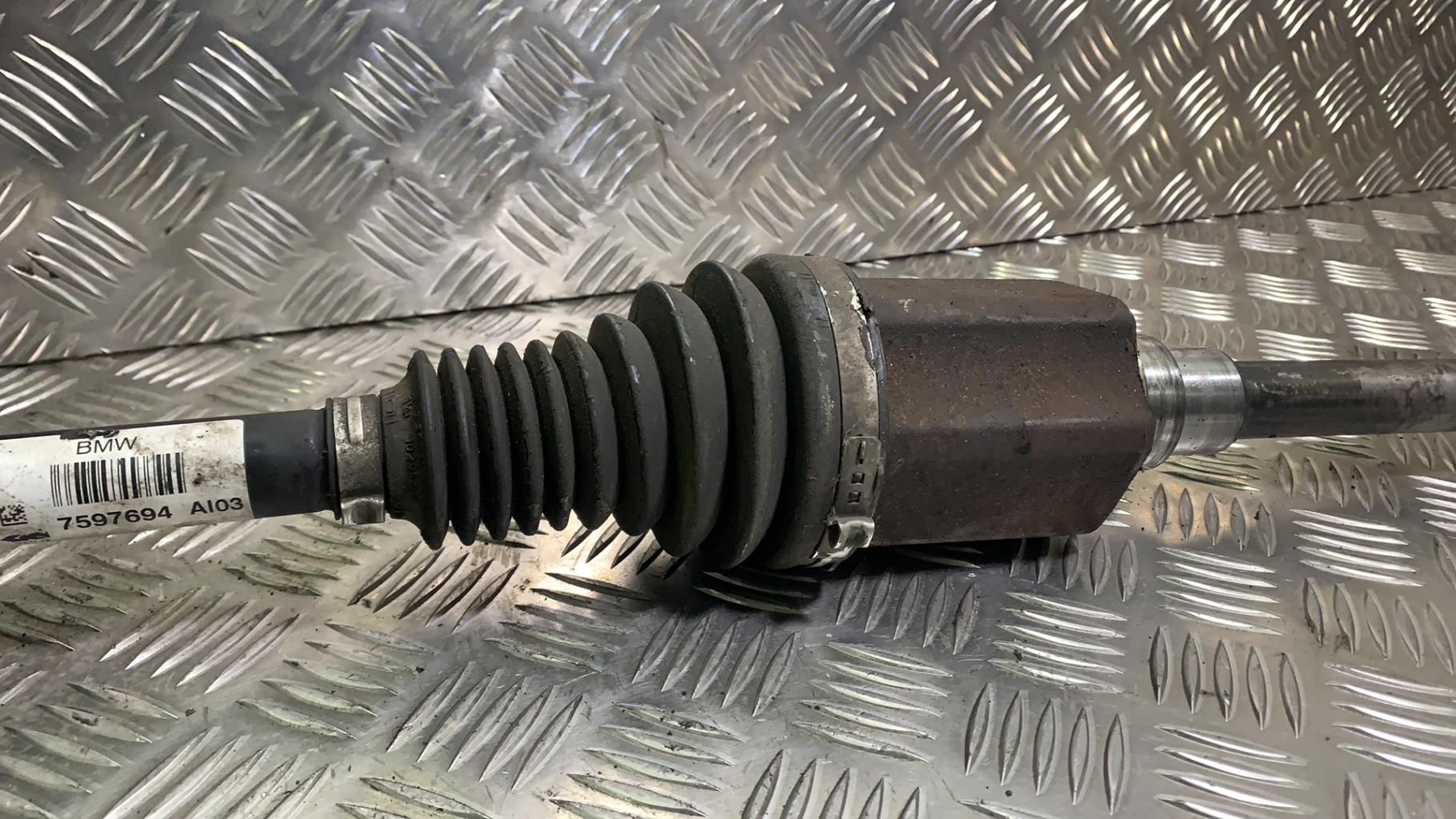 Giunto cardanico albero di trasmissione destro BMW SERIE 1 F20 PHASE 1 Diésel - 1