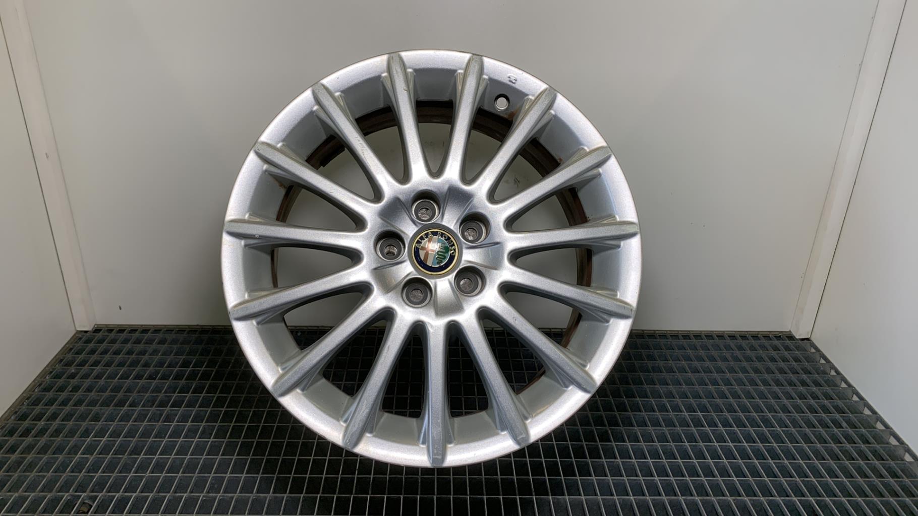 Jante ALFA ROMEO MITO  - 1