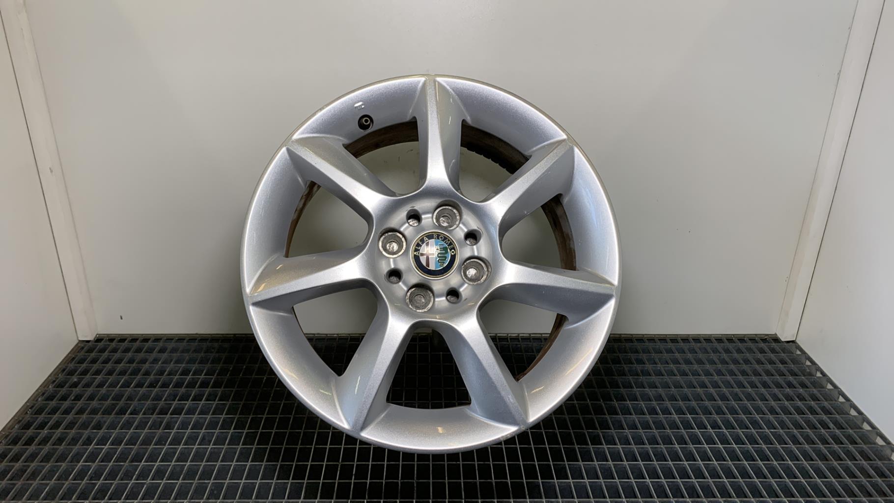 Jante ALFA ROMEO MITO  - 1