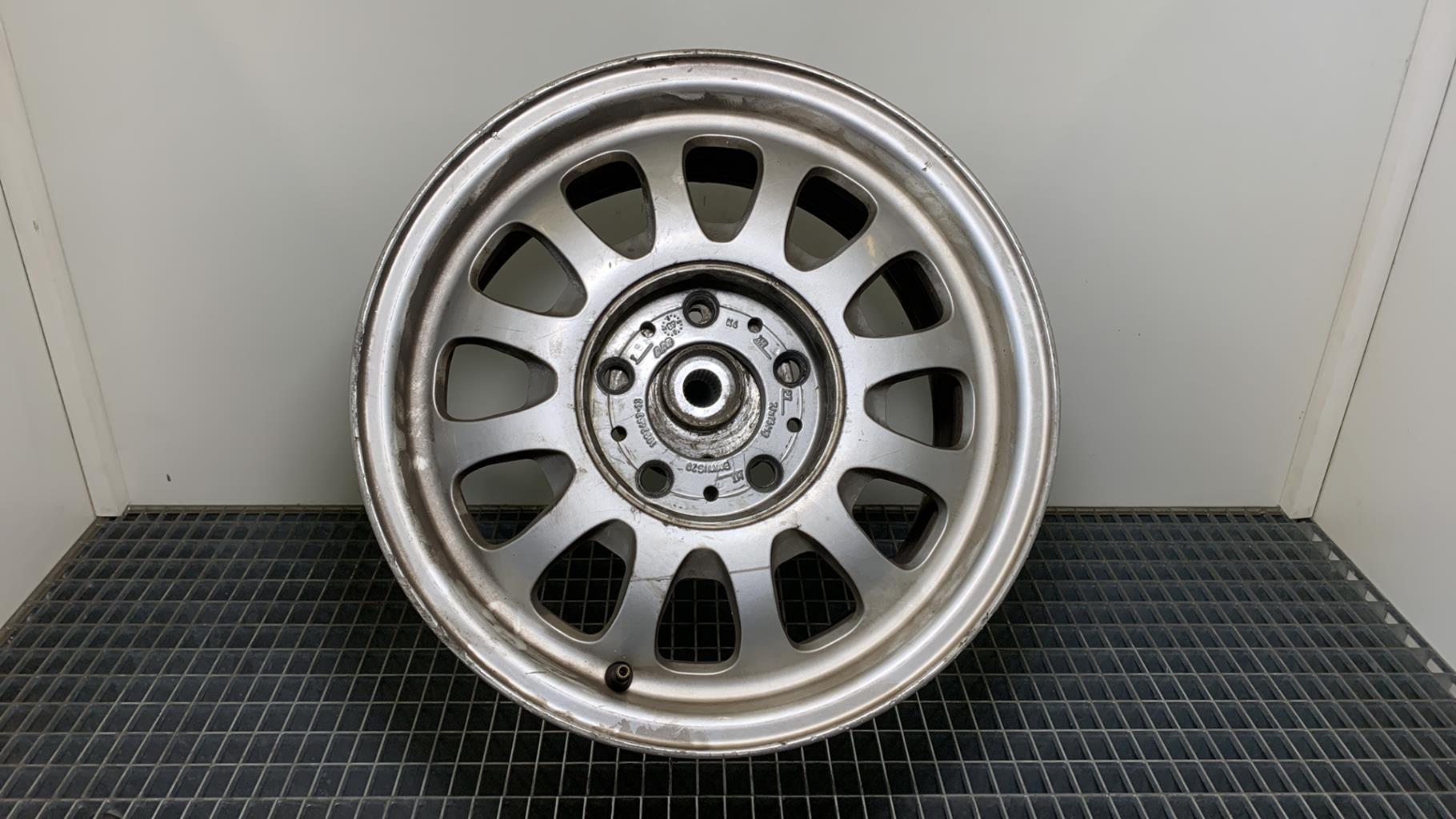 Jante BMW SERIE 5 E39  - 1