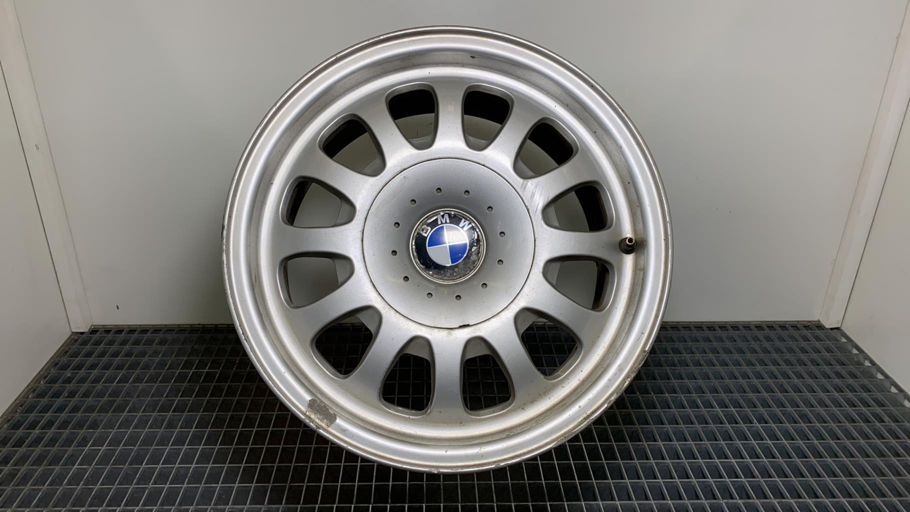 Jante BMW SERIE 5 E39  - 1