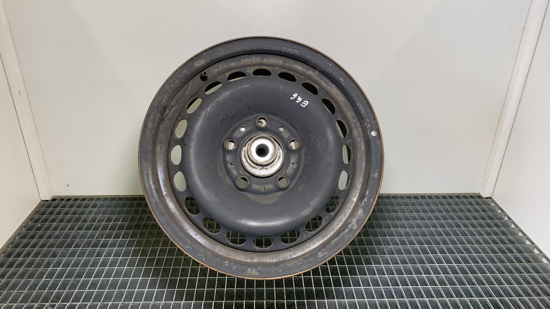 Jante BMW SERIE 3 E46  - 1
