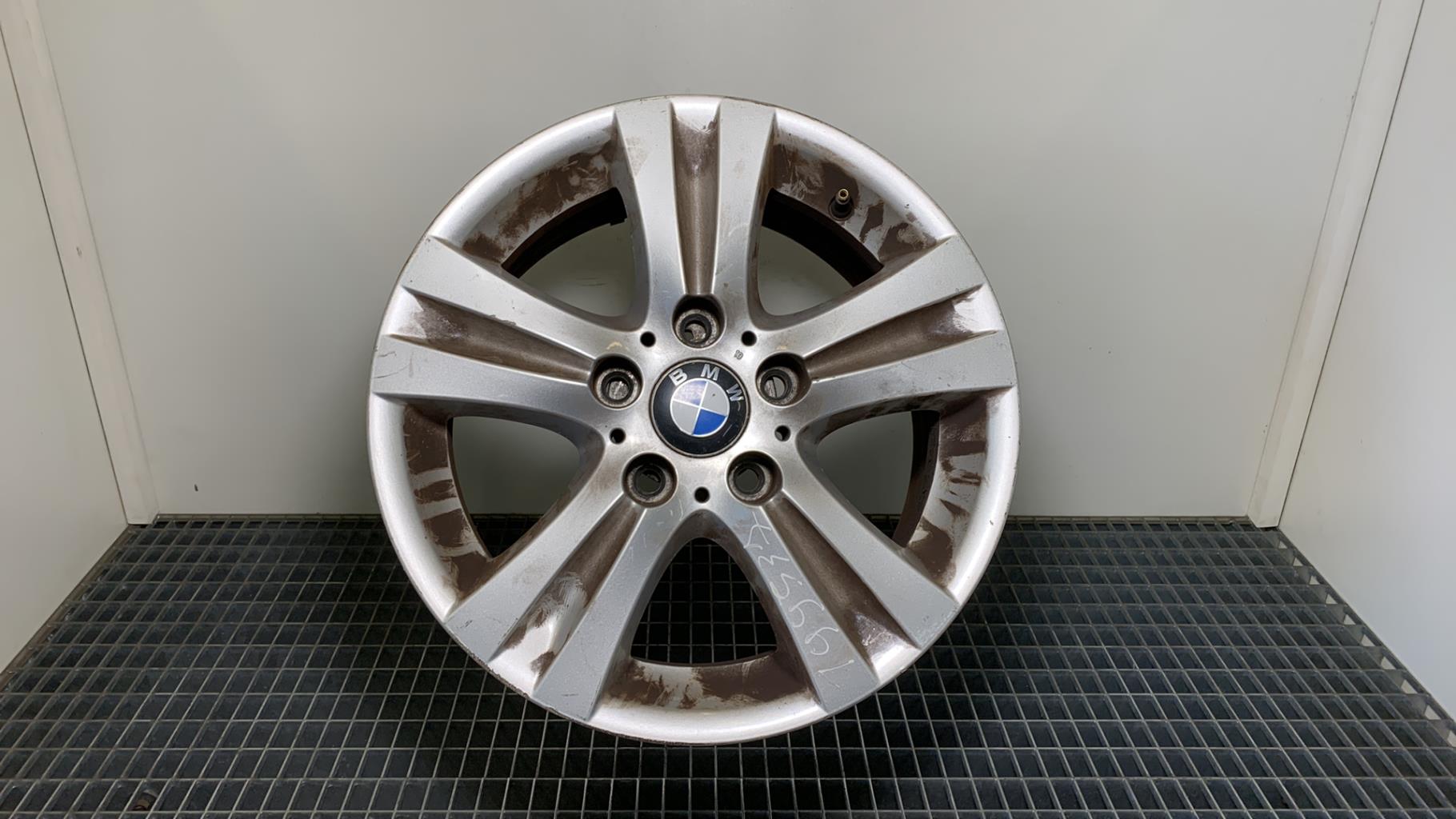 Jante BMW SERIE 1 E87 PHASE 1  - 1