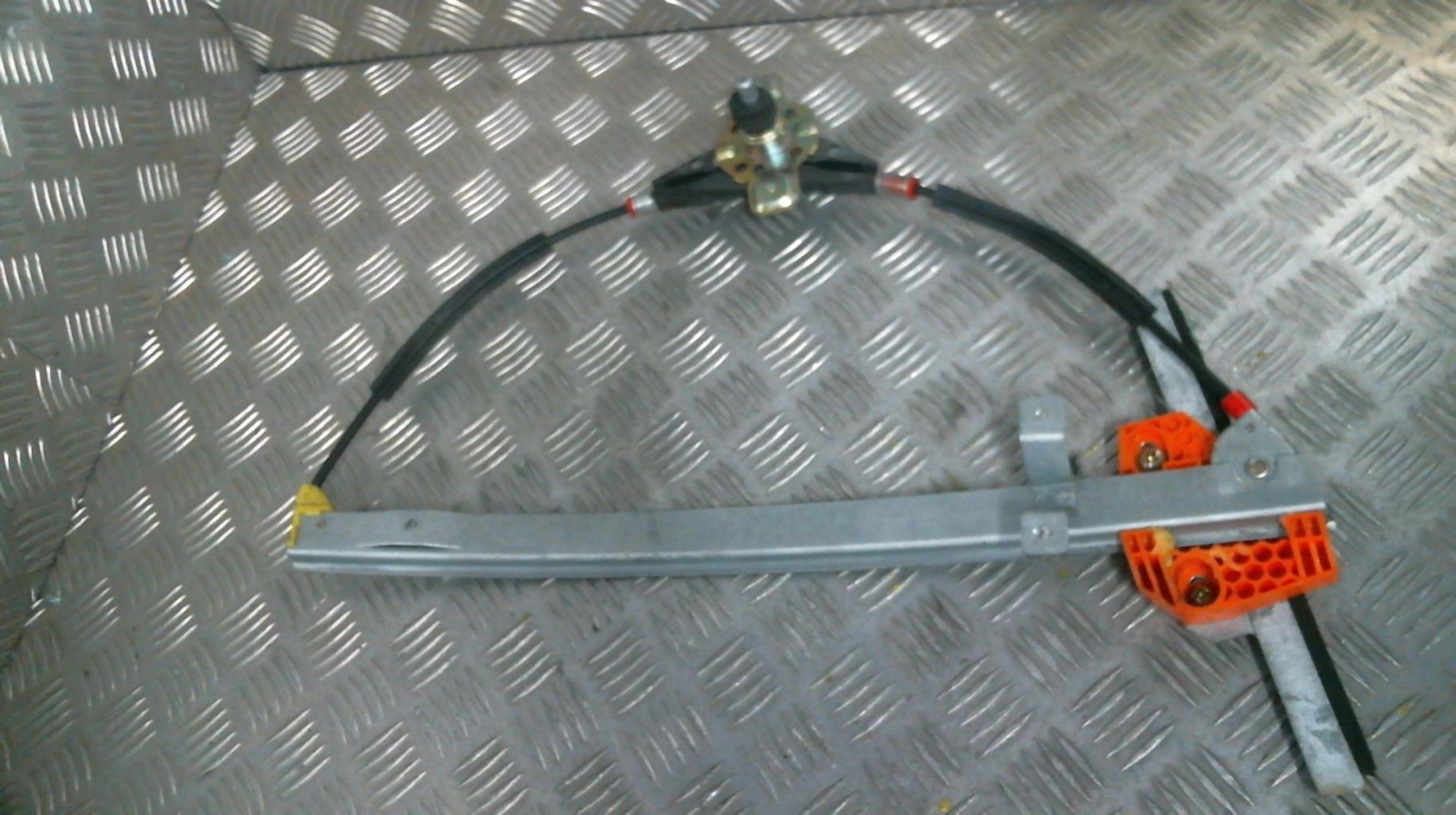 Alzacristalli manuale anteriore destro FORD FIESTA 4 PHASE 1 Gasolina - 1
