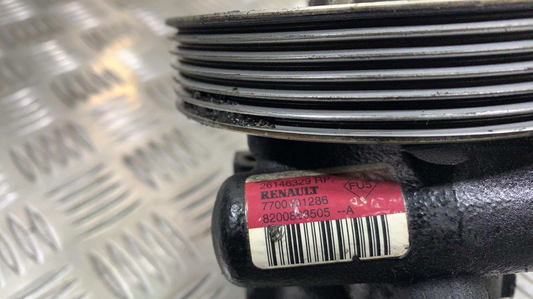 Pompe de direction RENAULT SCENIC 1 PHASE 2 Essence - 1
