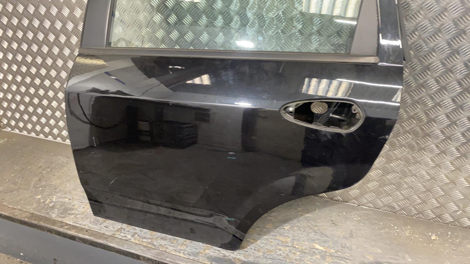 Portiera posteriore sinistra FIAT GRANDE PUNTO Diésel - 1