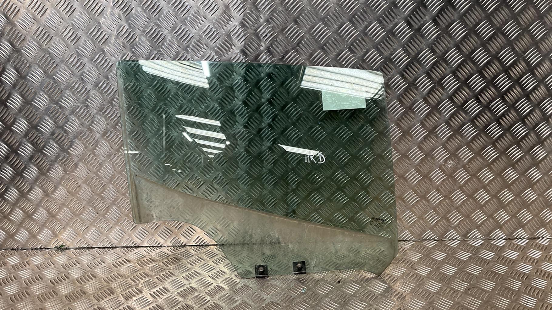 Vetro posteriore destro RENAULT CLIO 4 PHASE 1 Gasolina - 1