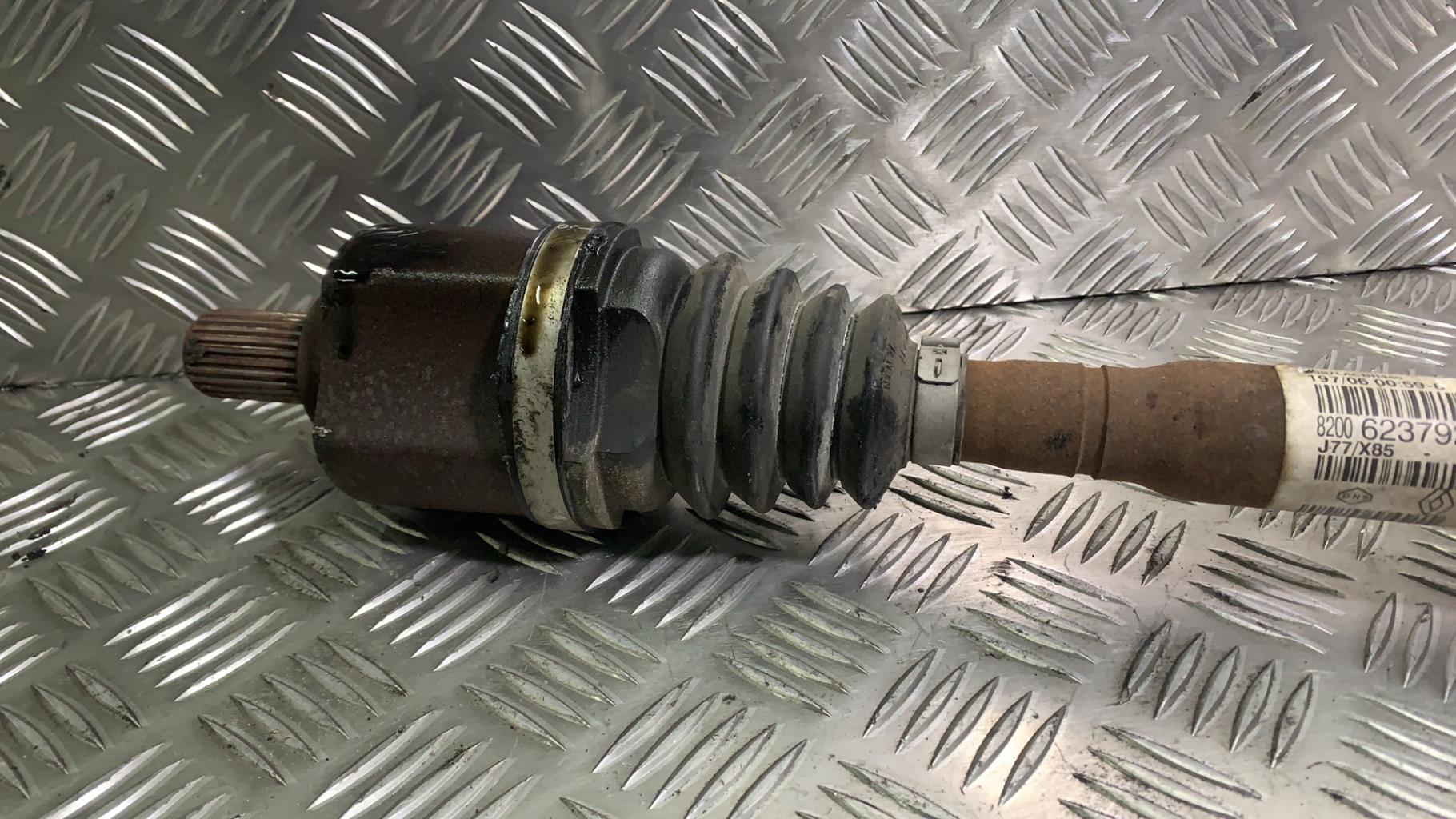 Giunto cardanico albero di trasmissione sinistro RENAULT CLIO 3 PHASE 1 Gasolina - 1