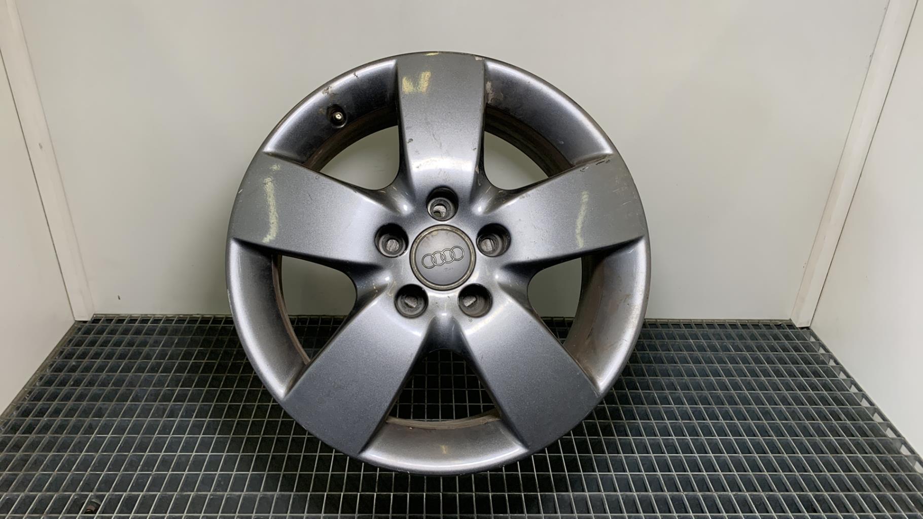 Jante AUDI A4 2  - 1