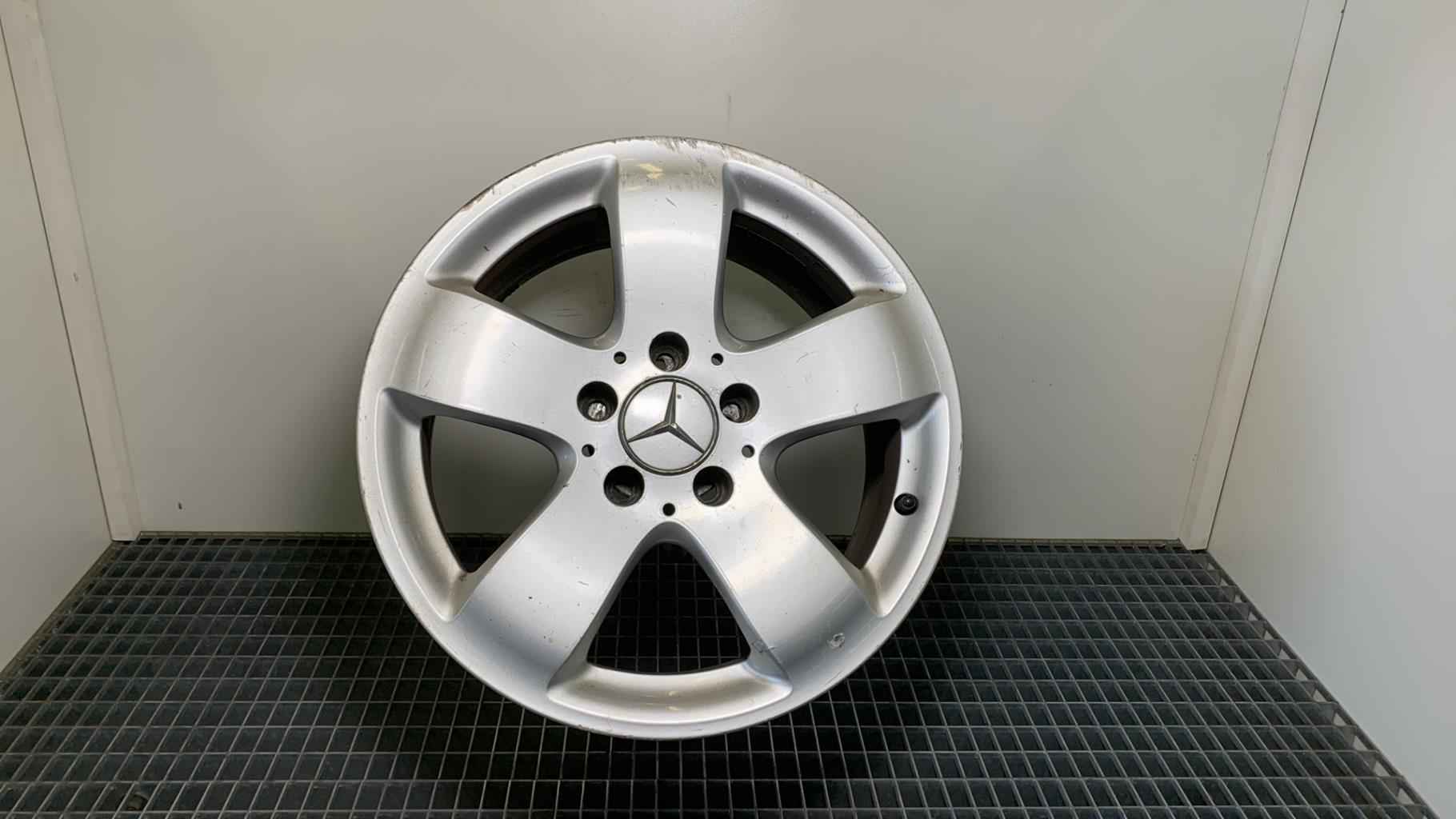 Jante MERCEDES CLASSE E 211  - 1