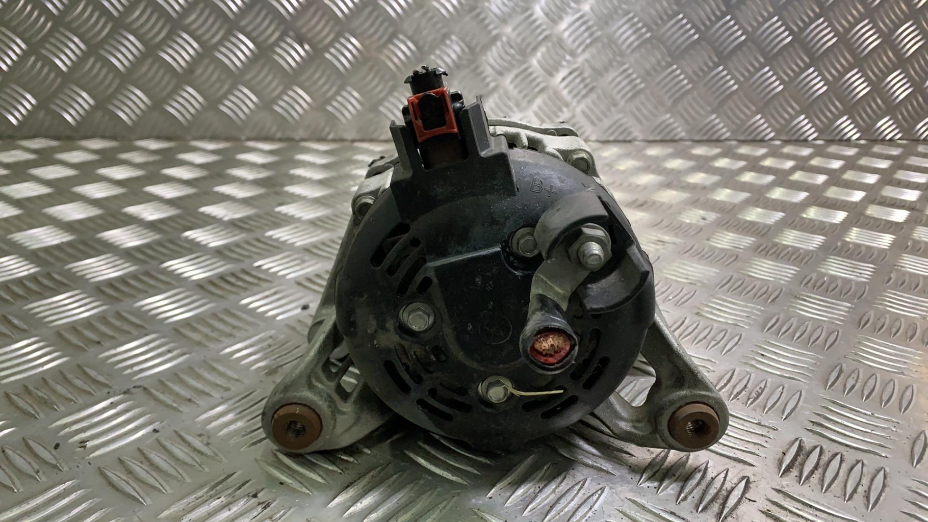 Alternateur OPEL CORSA E Essence - 1