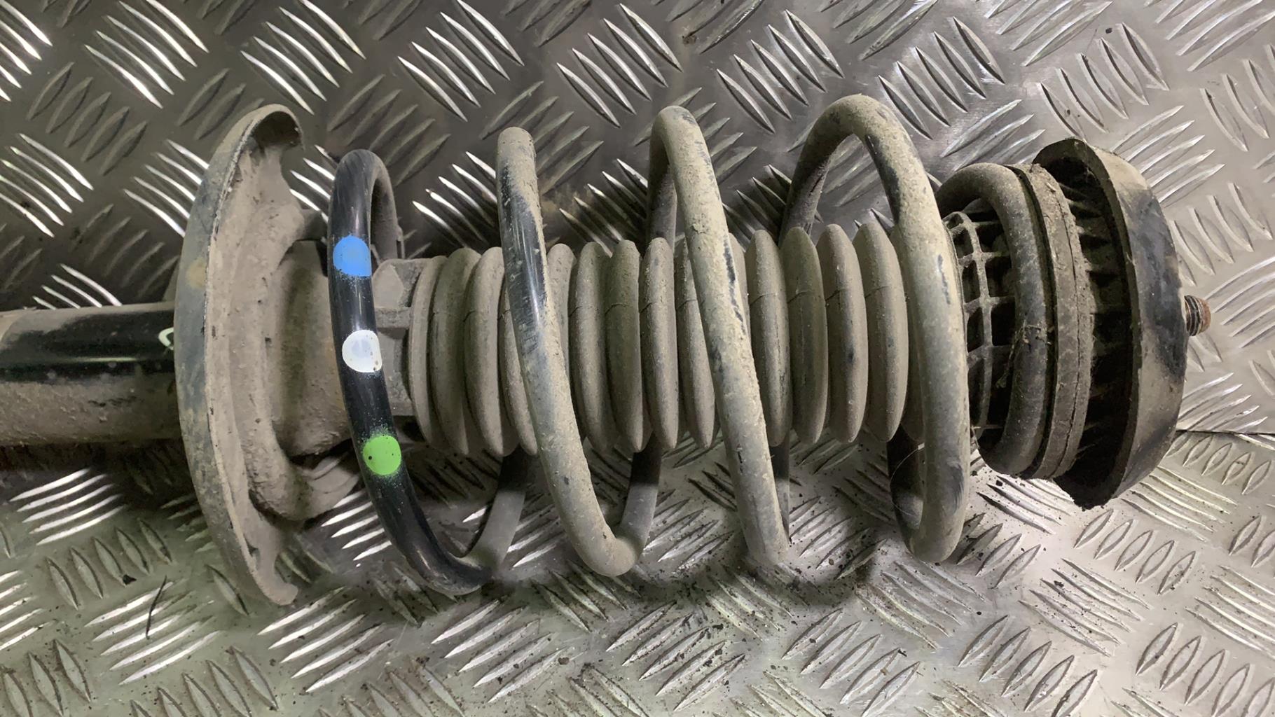 Ammortizzatore anteriore sinistro CITROEN C3 3 PHASE 1 Gasolina - 1