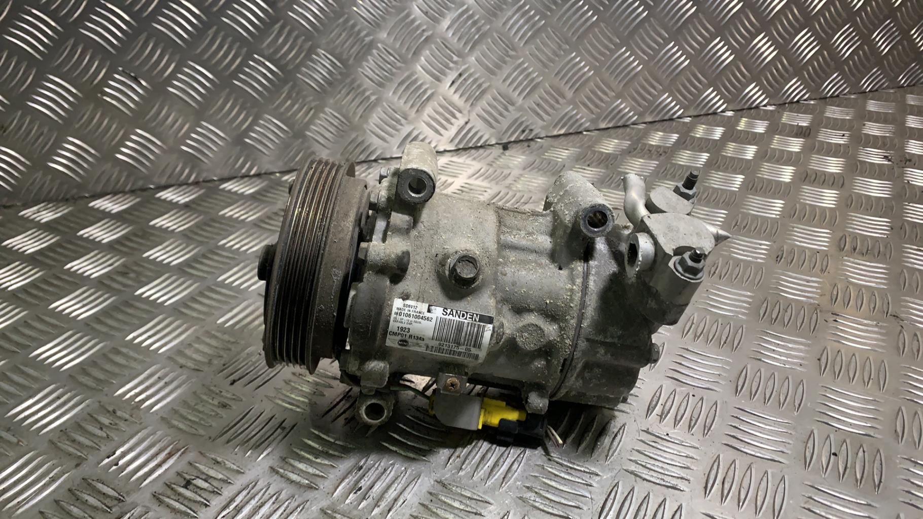 Compresseur clim MINI MINI 2 R60 COUNTRYMAN BREAK Diesel - 1