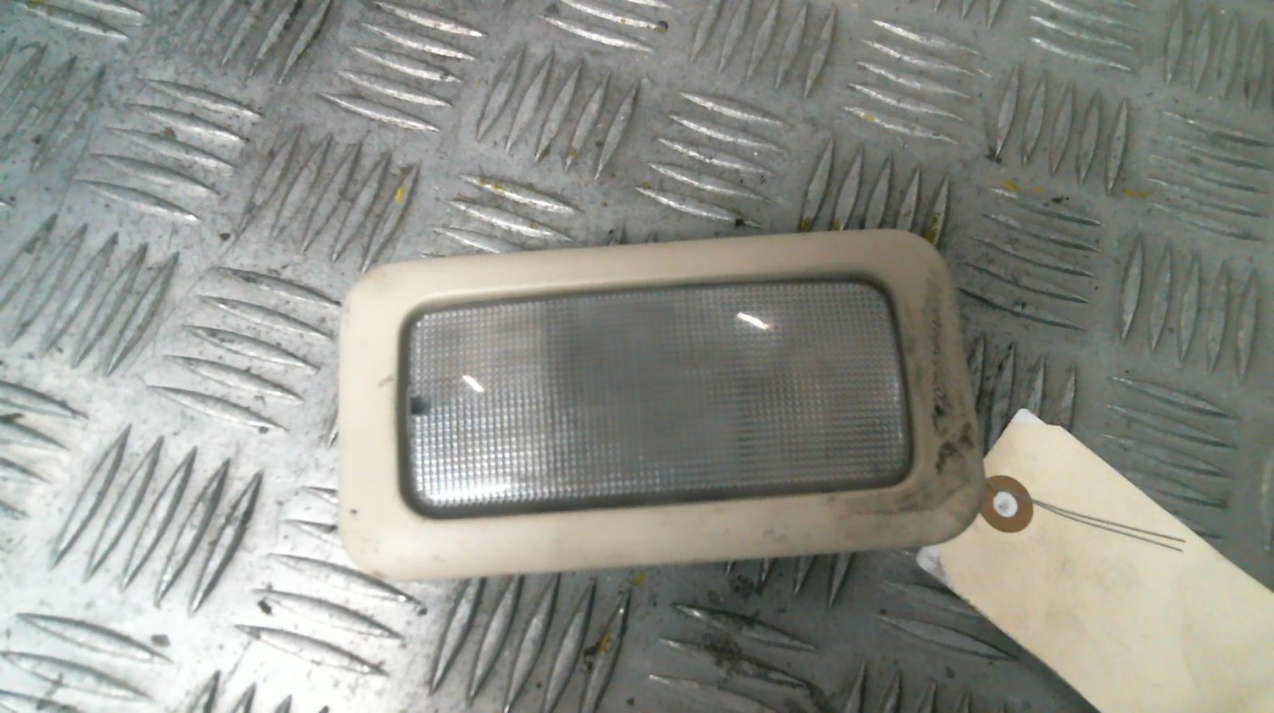 Luce di cortesia FIAT 500 2 PHASE 1 Diésel - 1