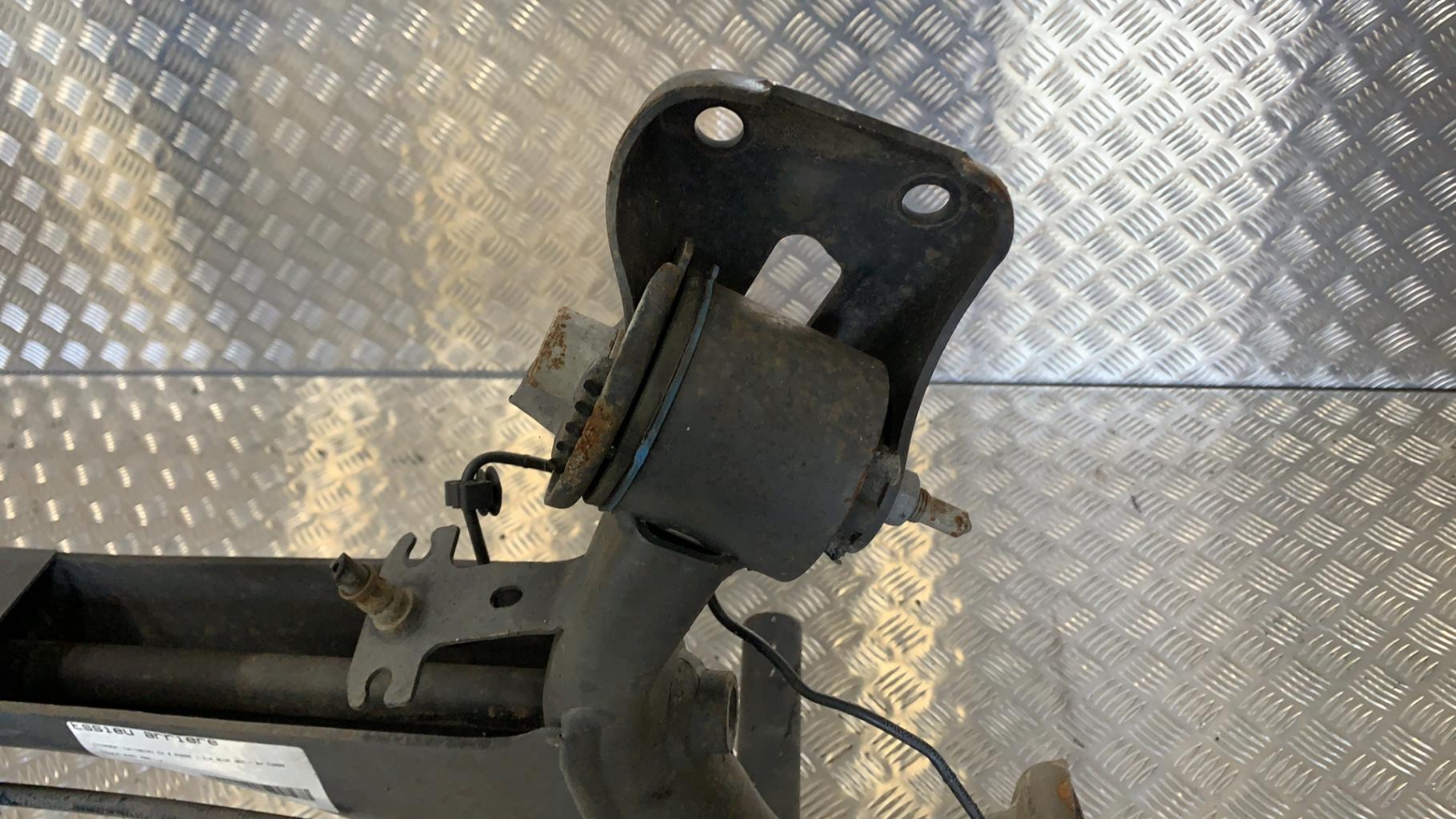 Essieu arriere CITROEN C4 2 PHASE 1 Diesel - 1
