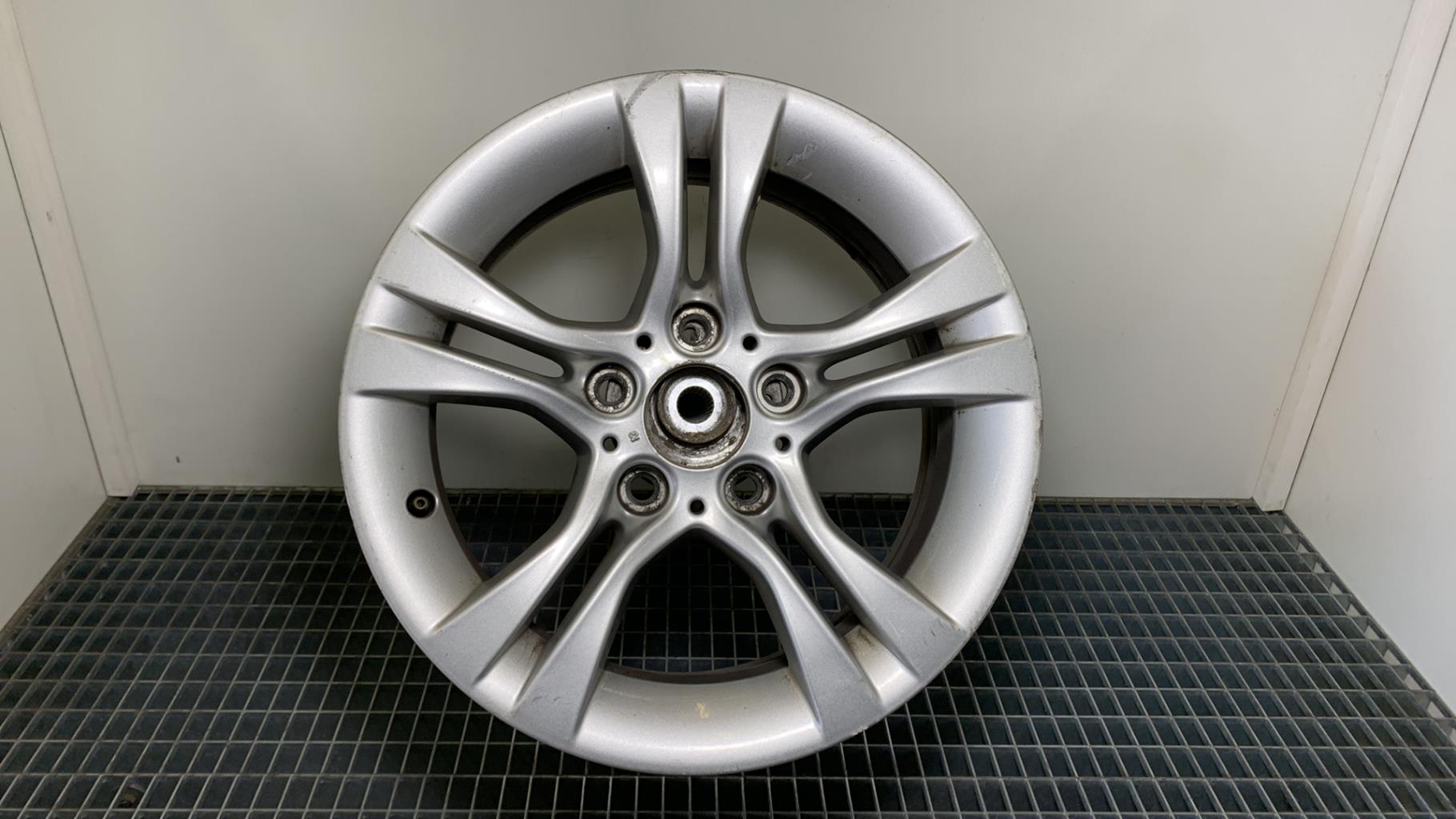 Jante BMW SERIE 3 E90  - 1