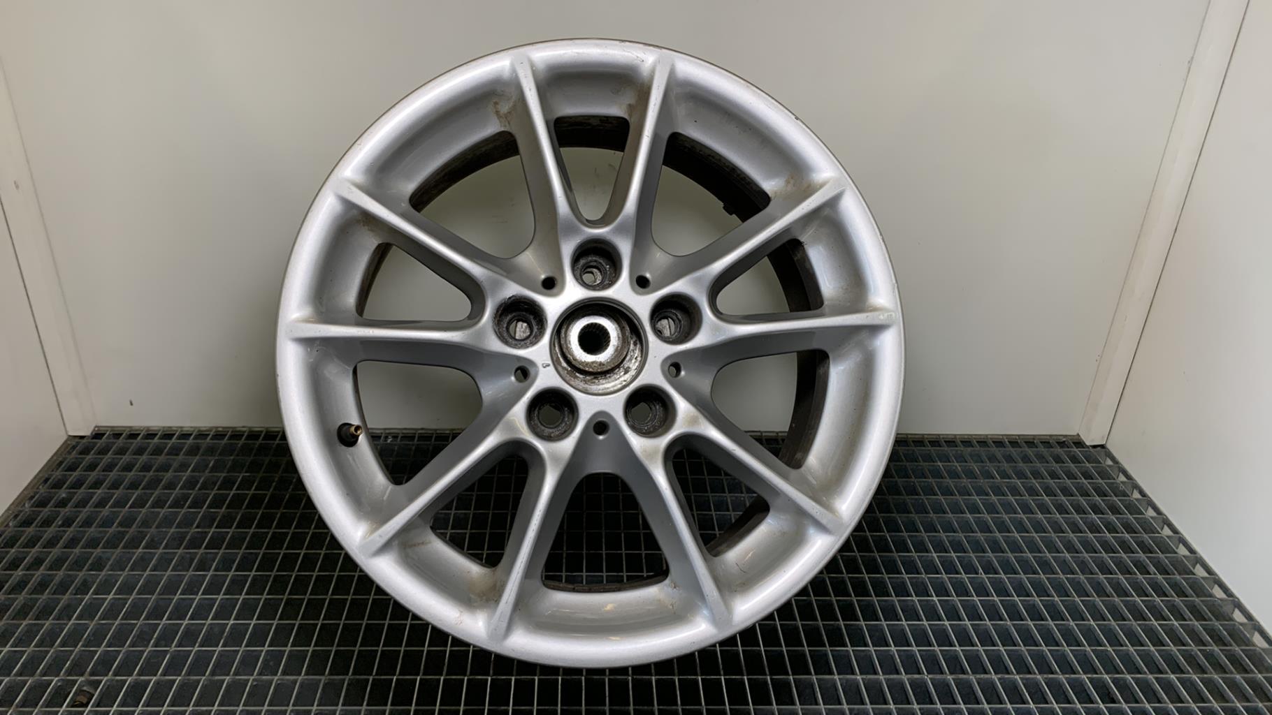Jante BMW SERIE 5 E39  - 1