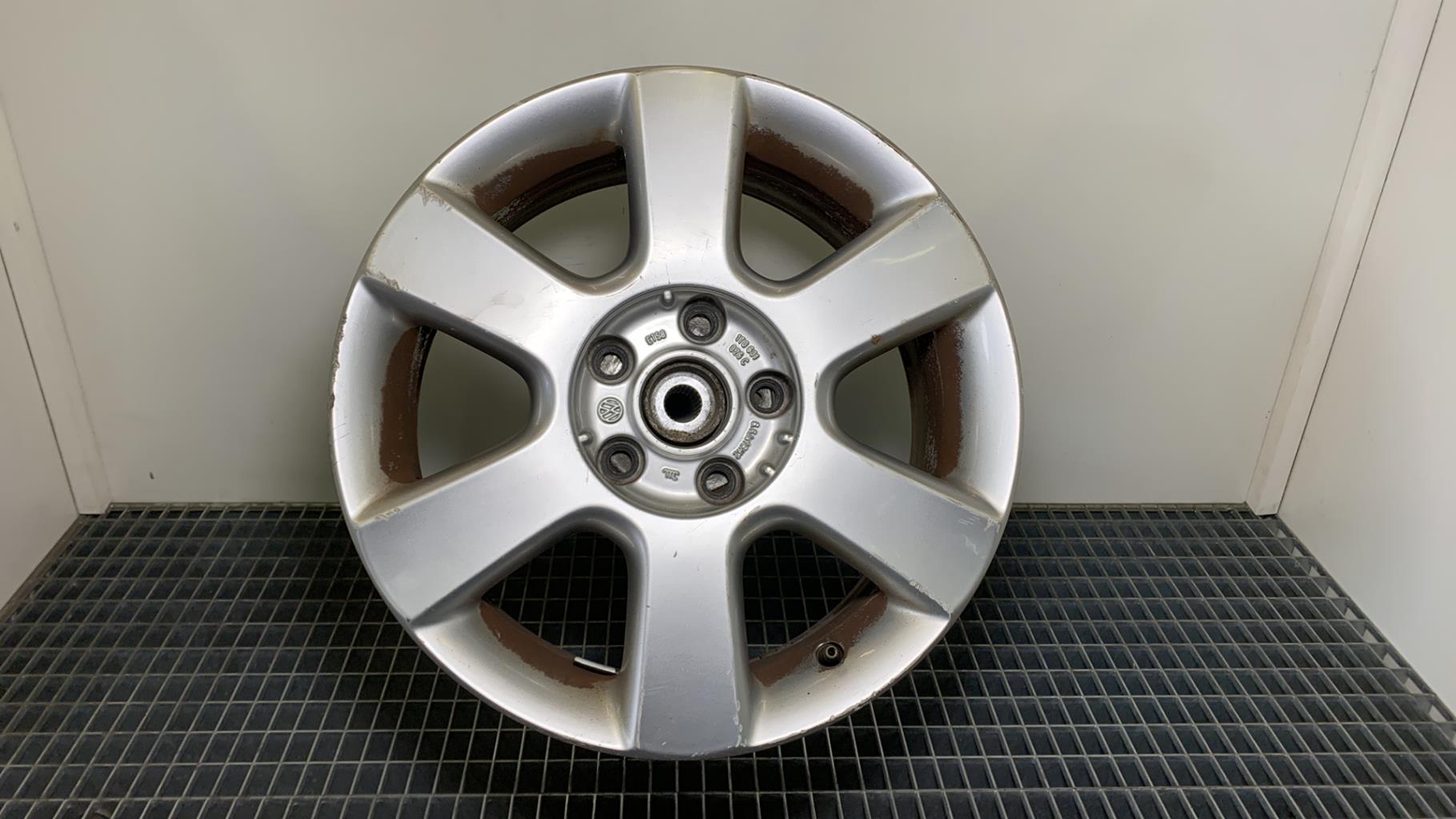 Llanta VOLKSWAGEN GOLF 5  - 1