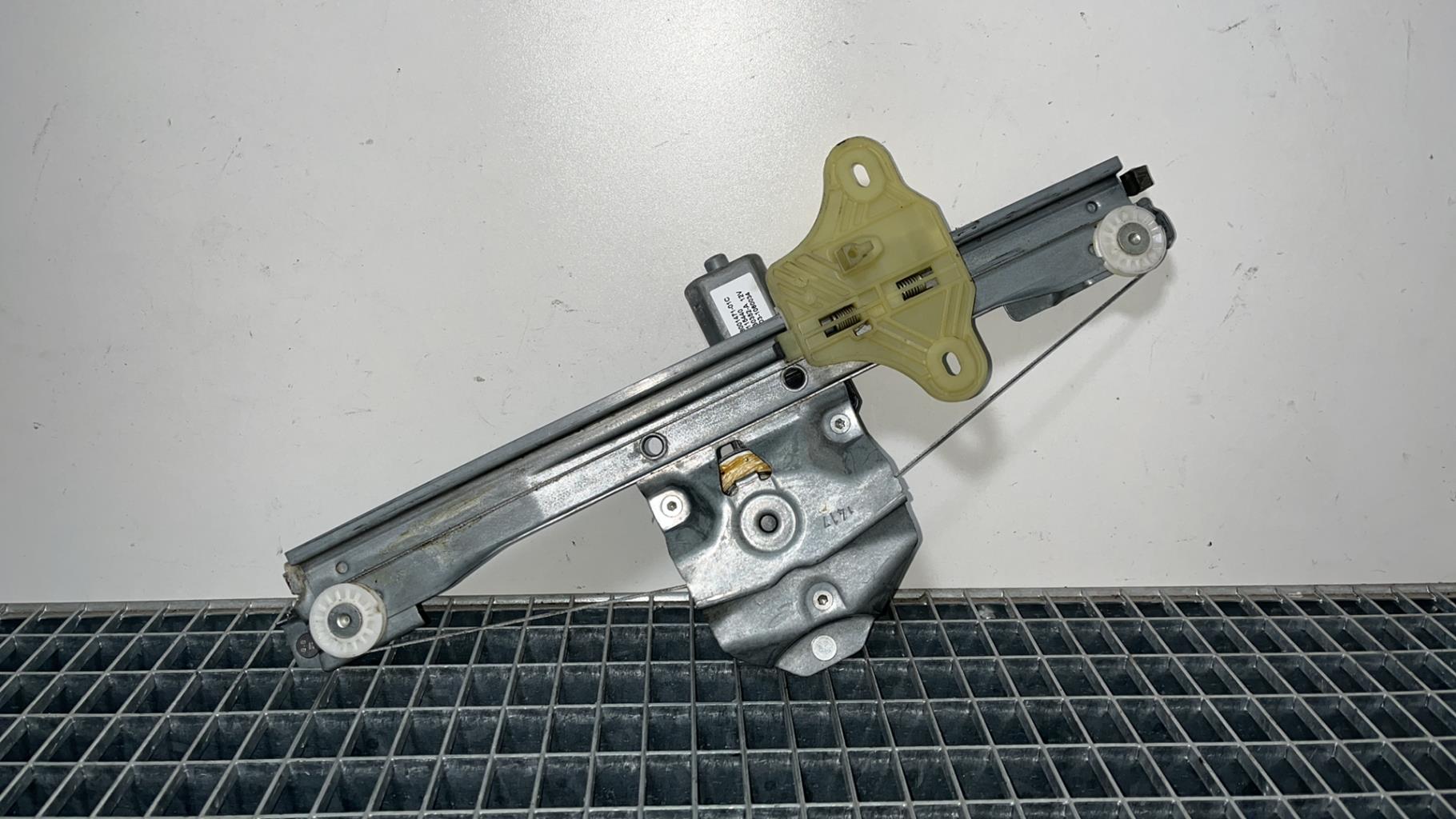 Alzacristalli elettrico posteriore destro RENAULT CAPTUR 1 PHASE 2 Gasolina - 1