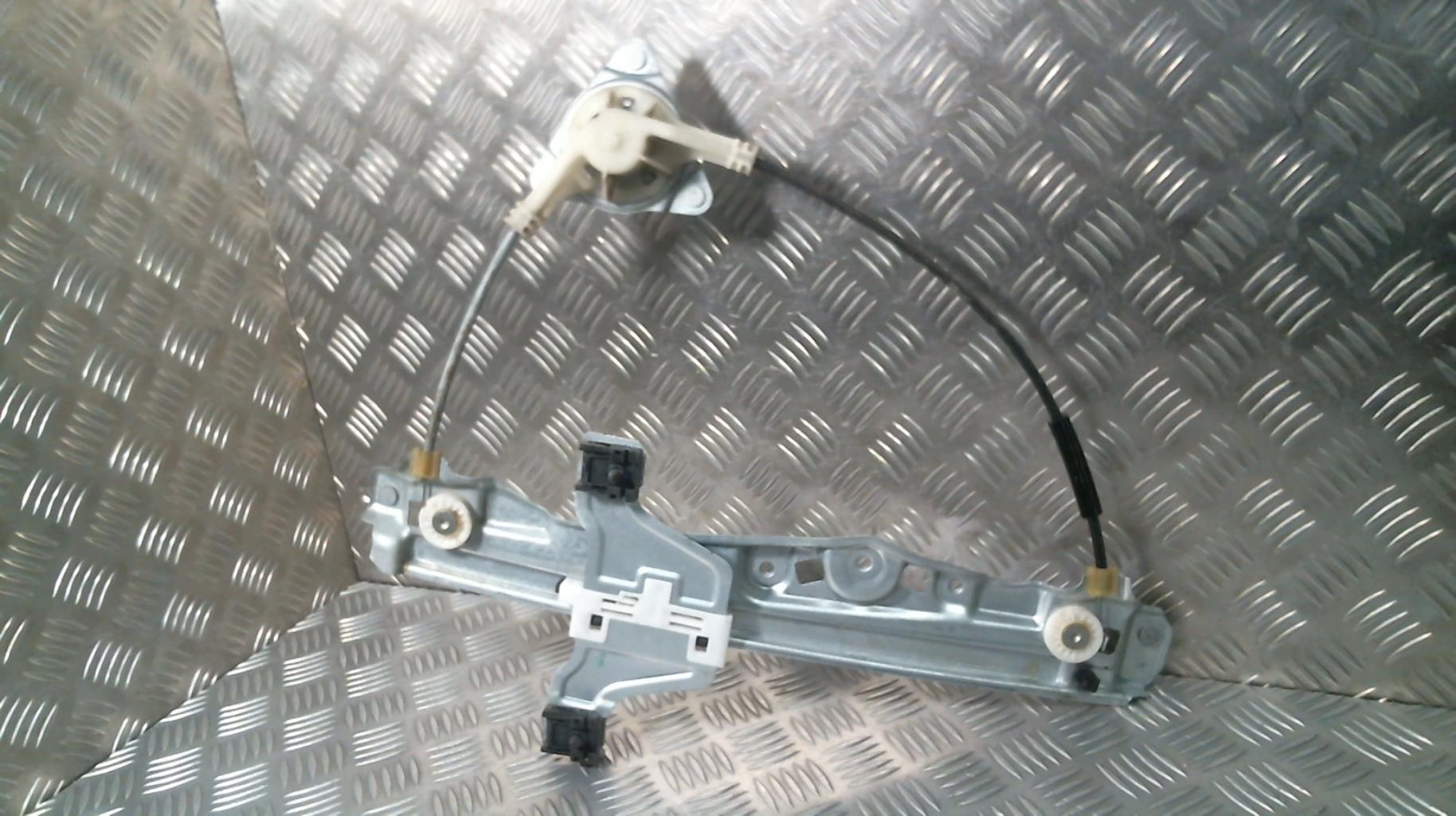 Alzacristalli manuale posteriore sinistro CITROEN C3 3 PHASE 1 Gasolina - 1