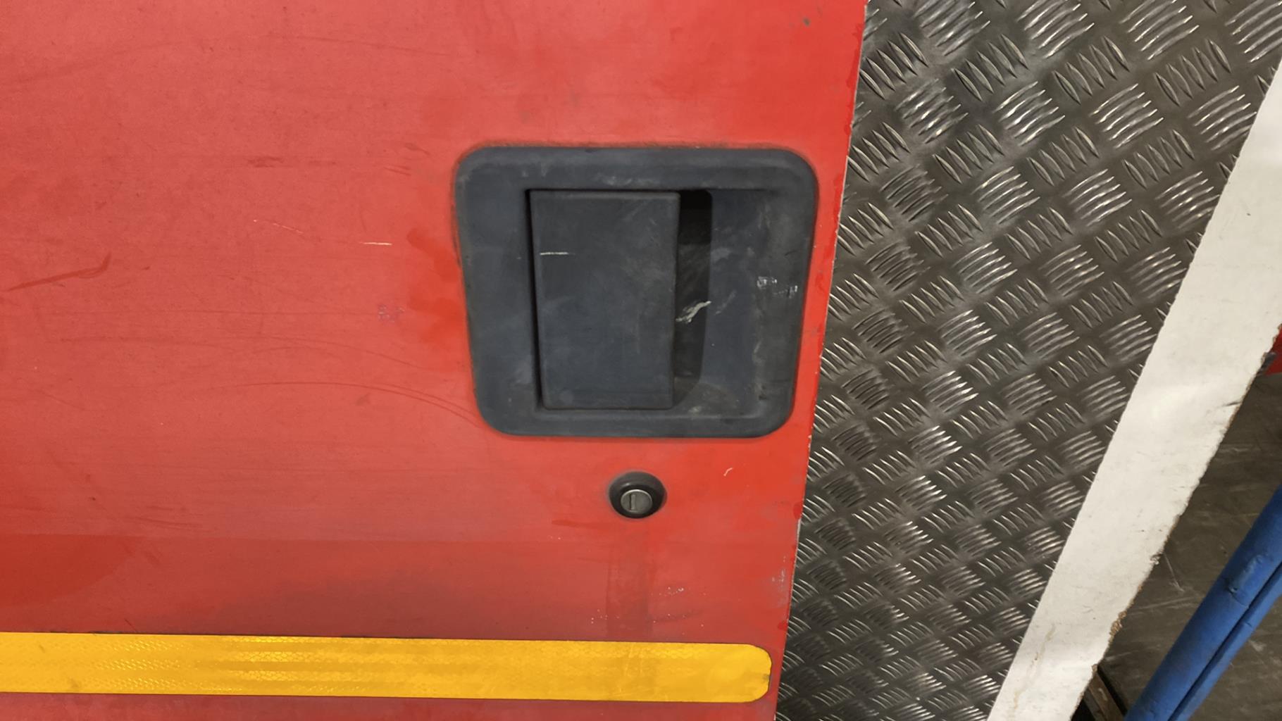 Portiera anteriore sinistra PEUGEOT BOXER 1 Diésel - 1