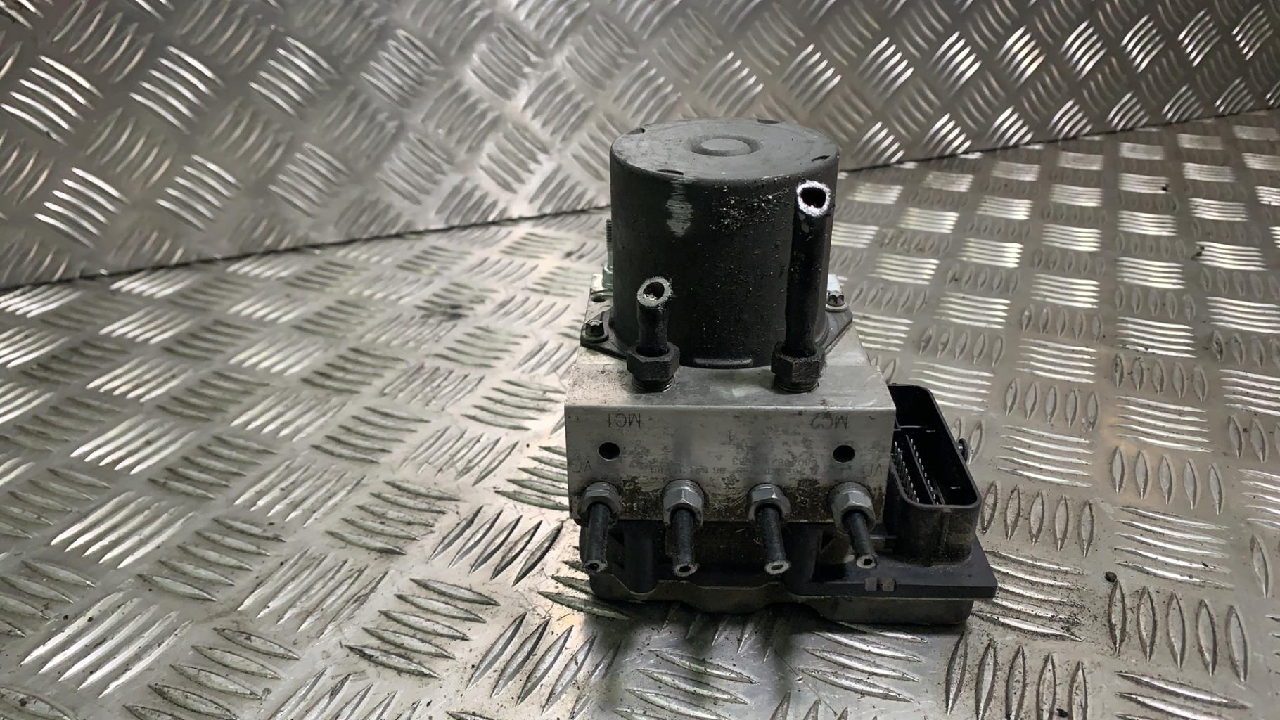 Blocco ABS (antibloccaggio freni) CITROEN C5 2 Diésel - 1
