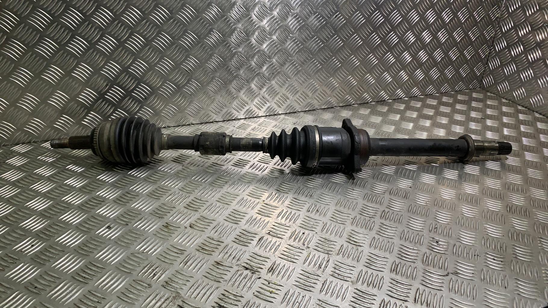 Giunto cardanico albero di trasmissione destro TOYOTA COROLLA VERSO 2 PHASE 2 Diésel - 1