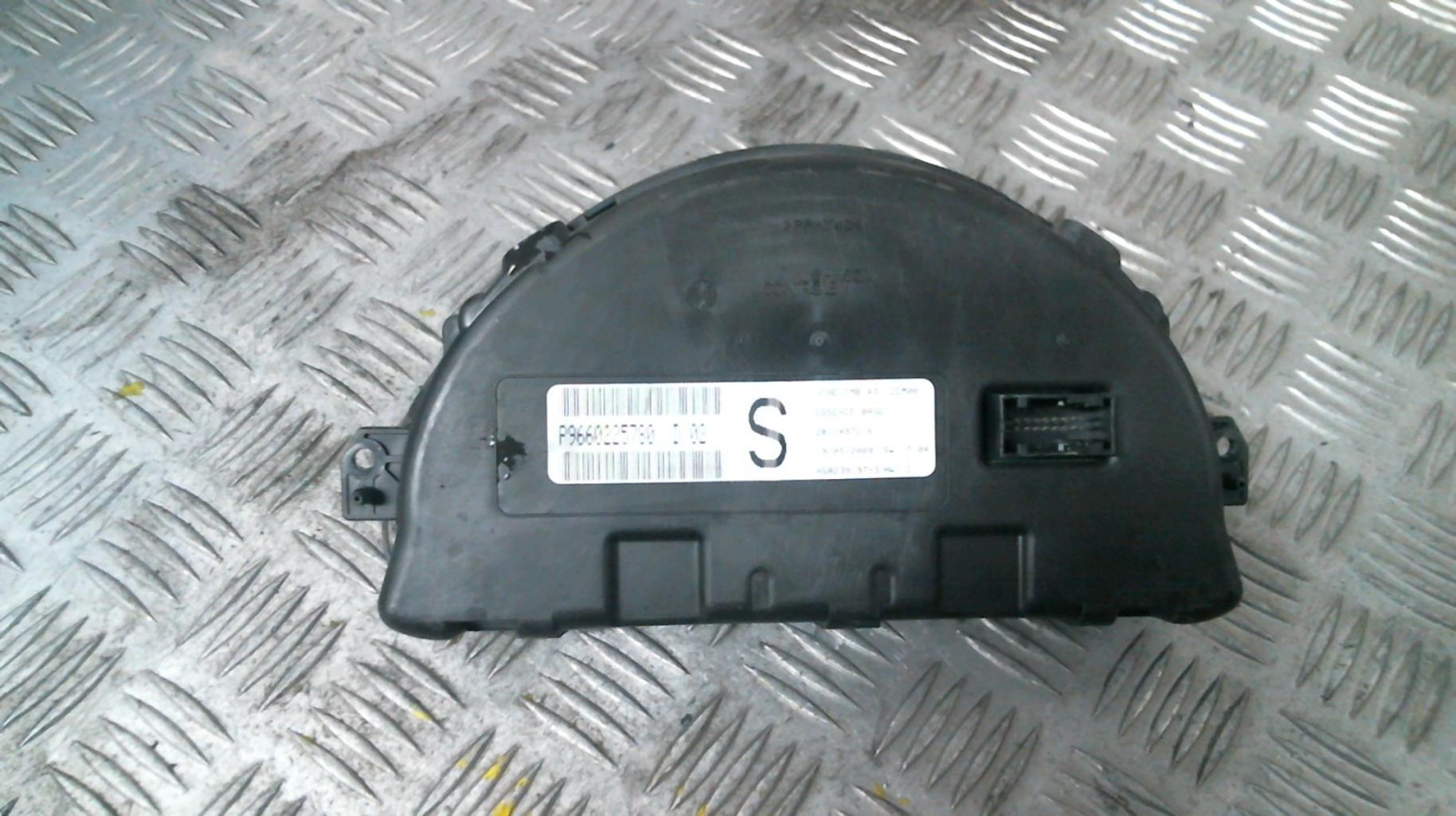 Compteur CITROEN C3 1 PHASE 2 Essence/Gaz naturel - 1