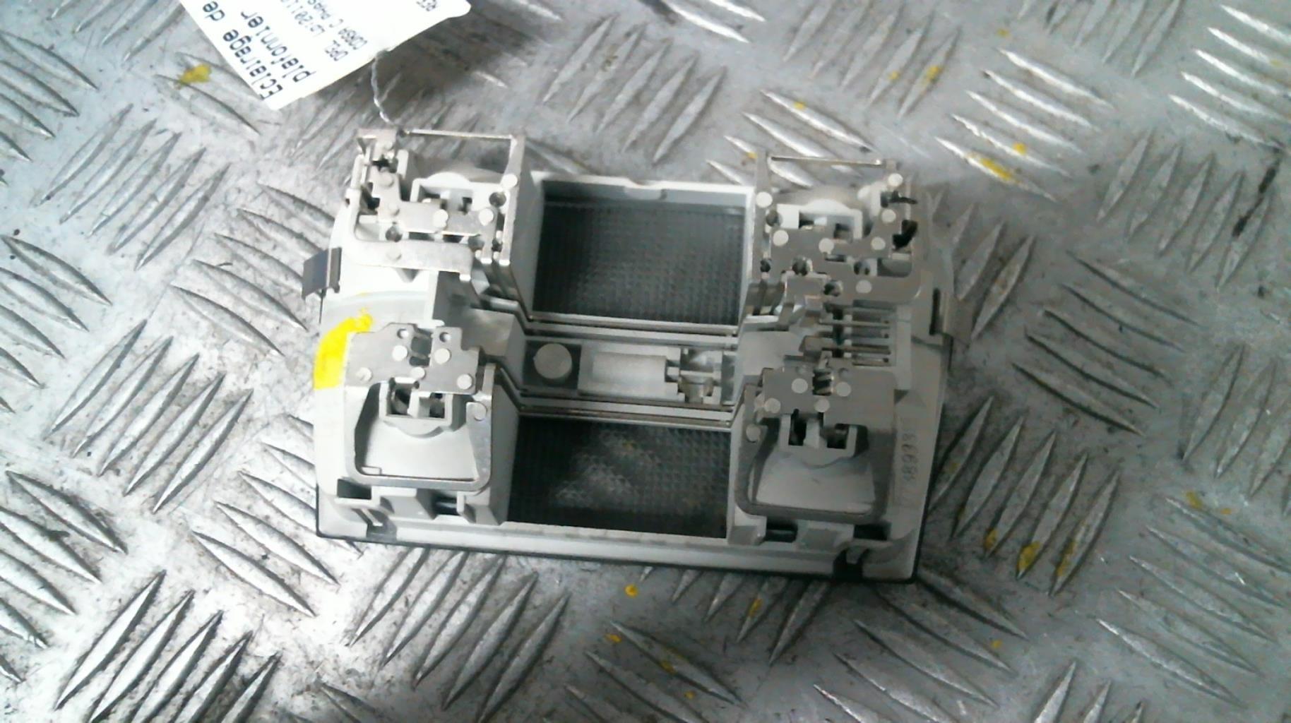 Eclairage de plafonnier OPEL CORSA C PHASE 1 Essence - 1