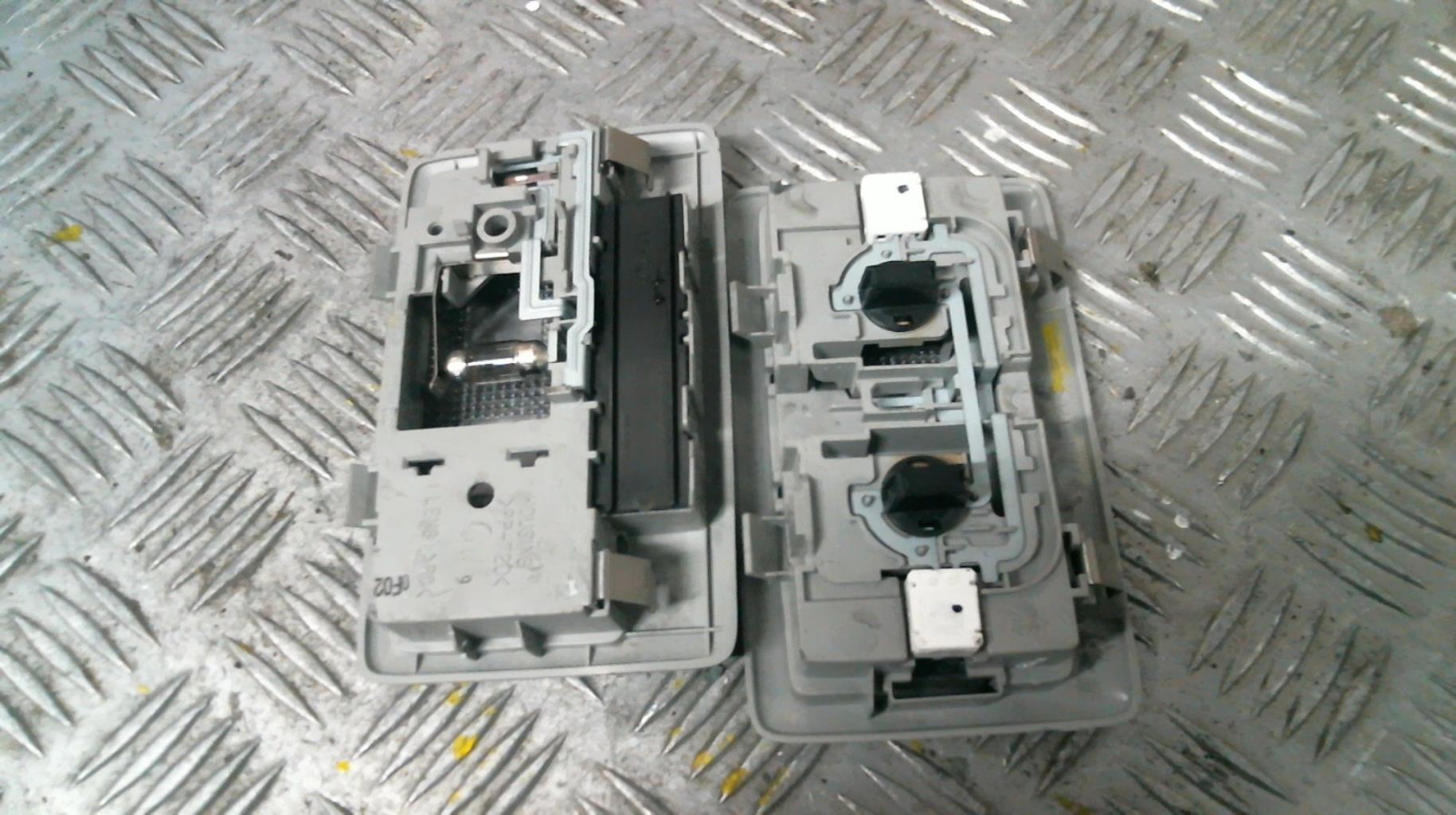 Eclairage de plafonnier SUZUKI SX4 1 Diesel - 1