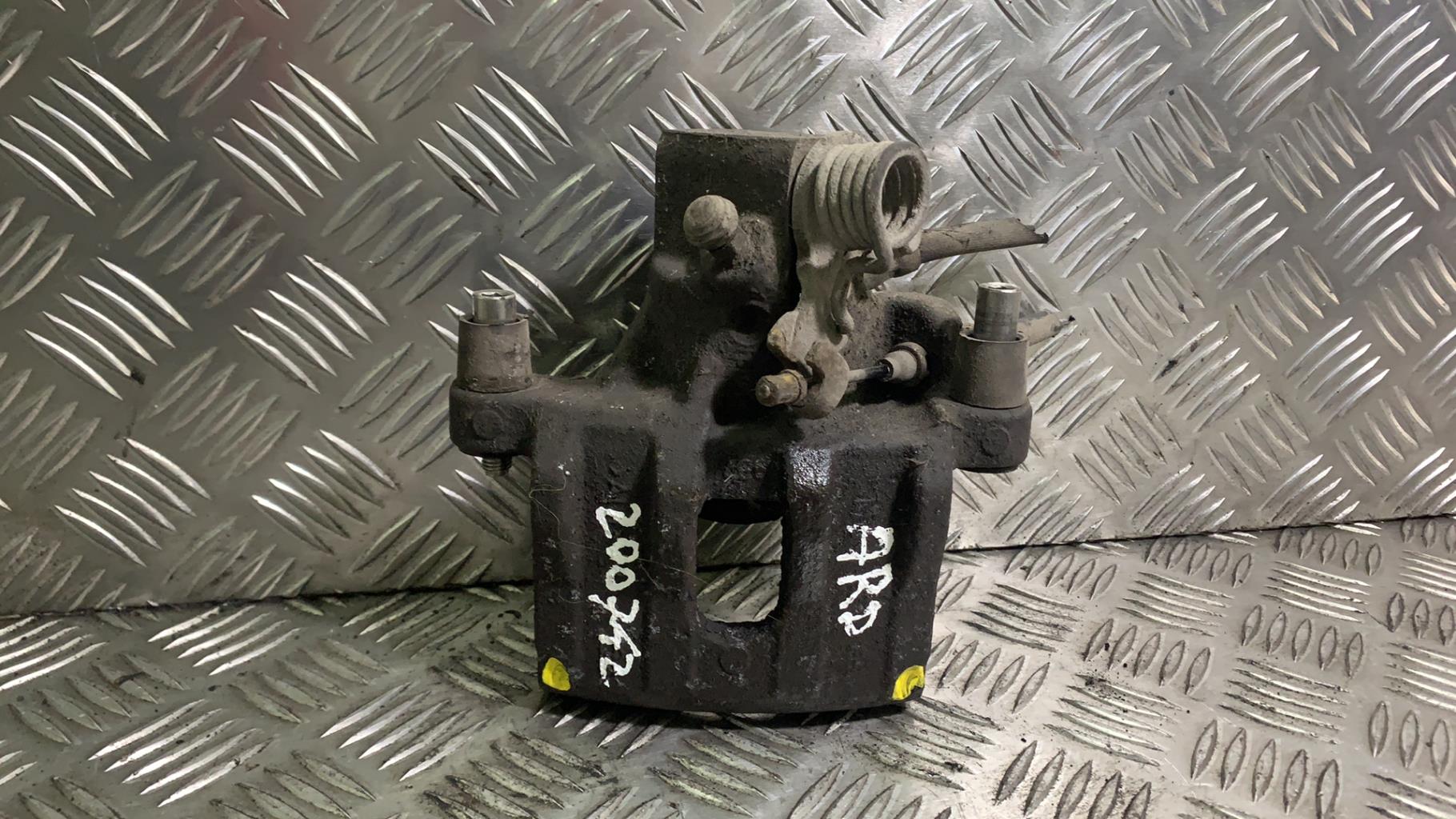 Pinza freni posteriore destra FORD FOCUS 3 PHASE 1 Gasolina - 1