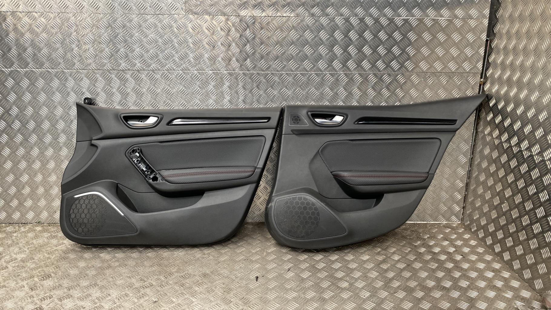 Panneau de porte RENAULT MEGANE 4 PHASE 1 Essence - 1