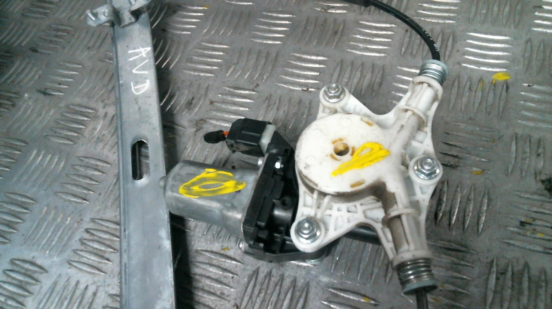 Alzacristalli elettrico anteriore destro KIA RIO 3 PHASE 1 Diésel - 1