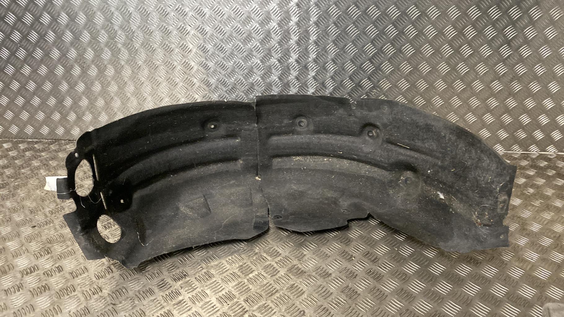 Parasale posteriore sinistro RENAULT MEGANE 4 PHASE 1 Gasolina - 1