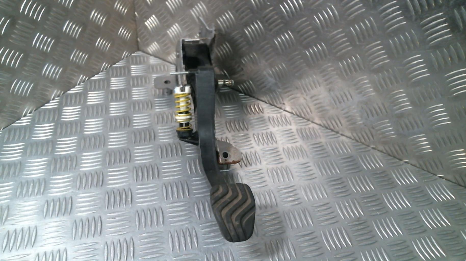 Pedale d'embrayage RENAULT MEGANE 4 PHASE 1 Diesel - 1